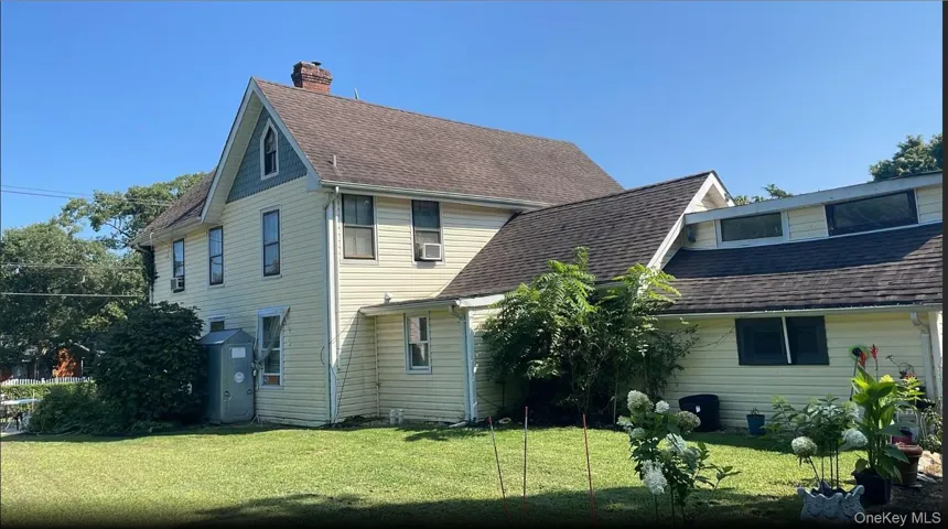 134 Ponquogue Avenue Unit Multi-family, Southampton, New York 11946