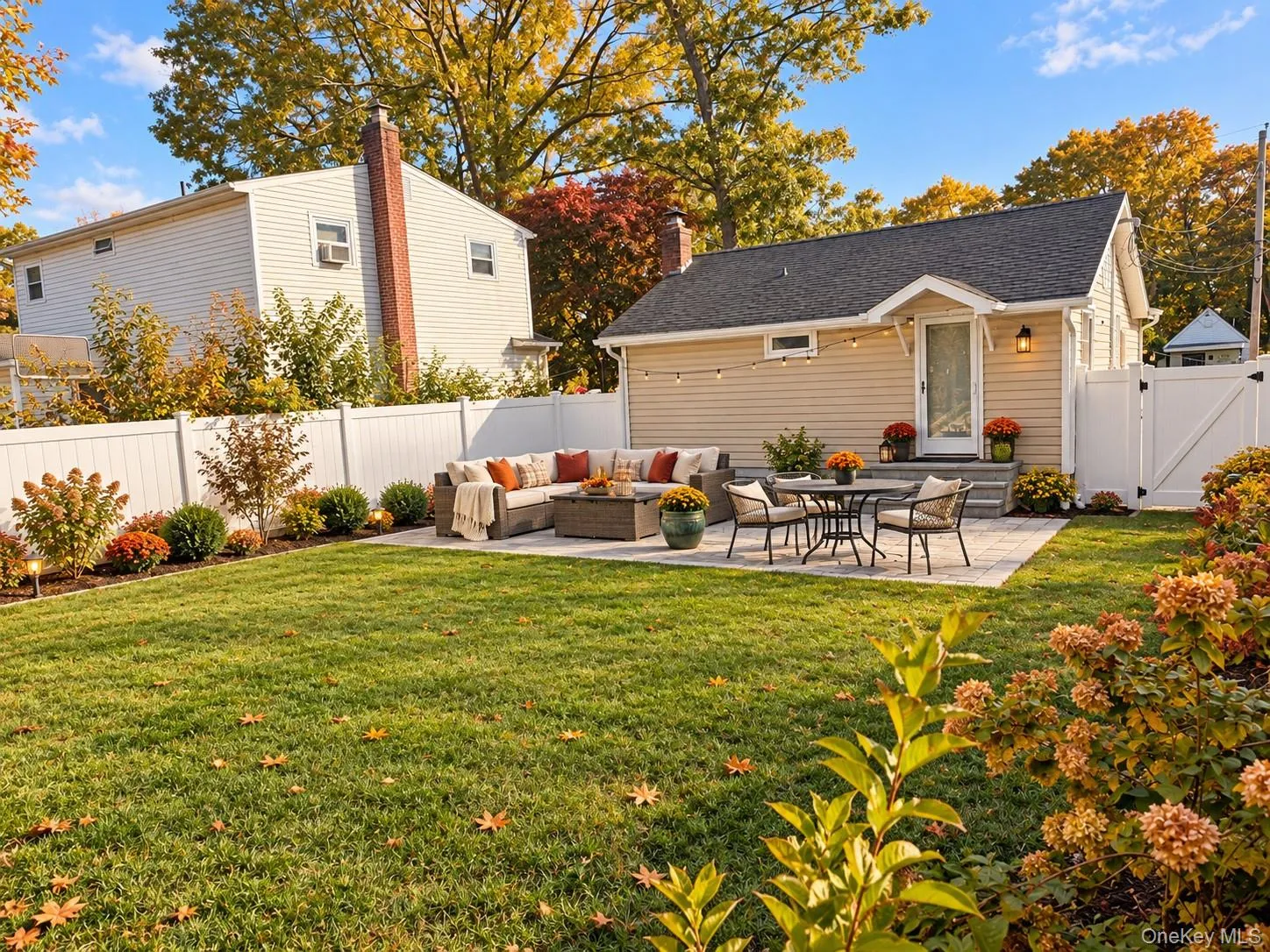 109 Patchogue Avenue, Brookhaven, NY, 1 Bedroom Bedrooms, 4 Rooms Rooms,1 BathroomBathrooms,Residential,For Rent,Patchogue,0,1063318 109 Patchogue Avenue, Brookhaven, NY, 1 Bedroom Bedrooms, 4 Rooms Rooms,1 BathroomBathrooms,Residential,For Rent,Patchogue,0,1063318