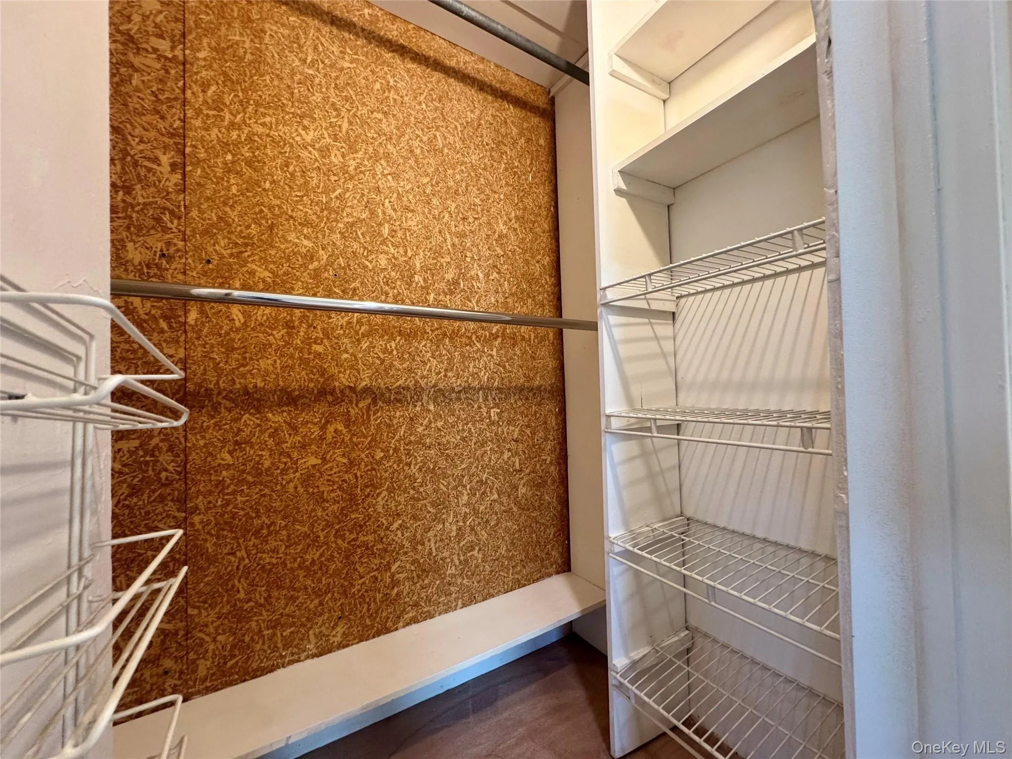 99 Jerusalem Avenue, Oyster Bay, NY, 1 Bedroom Bedrooms, 5 Rooms Rooms,1 BathroomBathrooms,Residential Lease,For Rent,Jerusalem,0,1063321 99 Jerusalem Avenue, Oyster Bay, NY, 1 Bedroom Bedrooms, 5 Rooms Rooms,1 BathroomBathrooms,Residential Lease,For Rent,Jerusalem,0,1063321