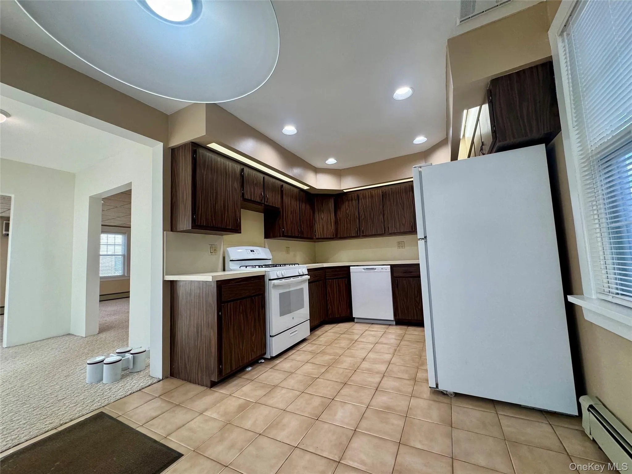 99 Jerusalem Avenue, Oyster Bay, NY, 1 Bedroom Bedrooms, 5 Rooms Rooms,1 BathroomBathrooms,Residential Lease,For Rent,Jerusalem,0,1063321 99 Jerusalem Avenue, Oyster Bay, NY, 1 Bedroom Bedrooms, 5 Rooms Rooms,1 BathroomBathrooms,Residential Lease,For Rent,Jerusalem,0,1063321