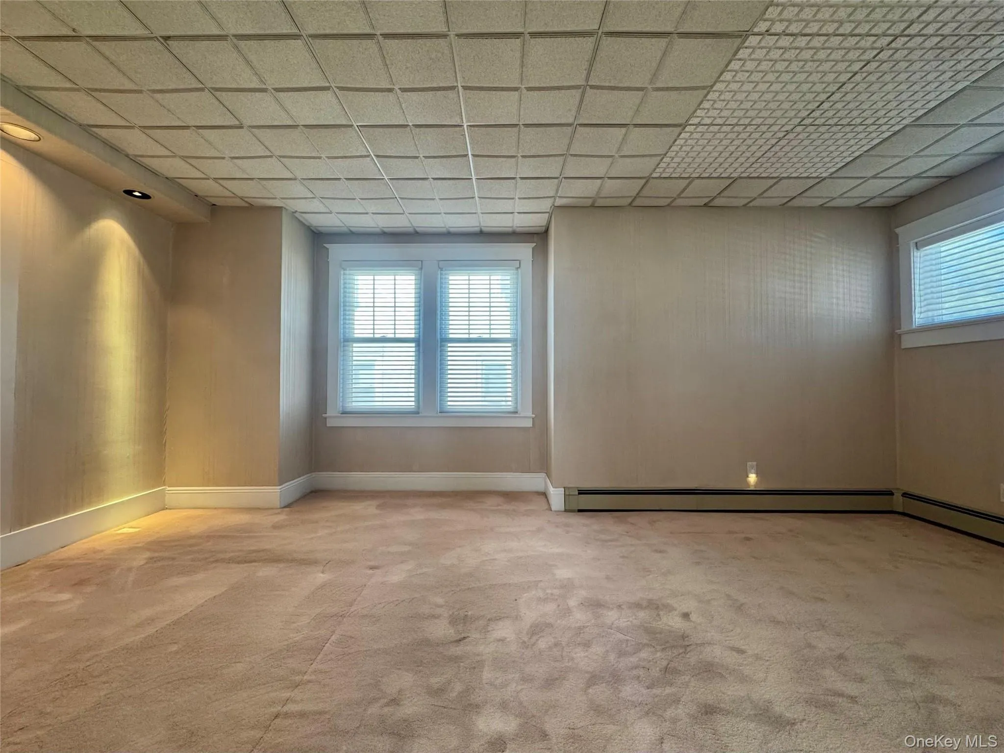 99 Jerusalem Avenue, Oyster Bay, NY, 1 Bedroom Bedrooms, 5 Rooms Rooms,1 BathroomBathrooms,Residential Lease,For Rent,Jerusalem,0,1063321 99 Jerusalem Avenue, Oyster Bay, NY, 1 Bedroom Bedrooms, 5 Rooms Rooms,1 BathroomBathrooms,Residential Lease,For Rent,Jerusalem,0,1063321