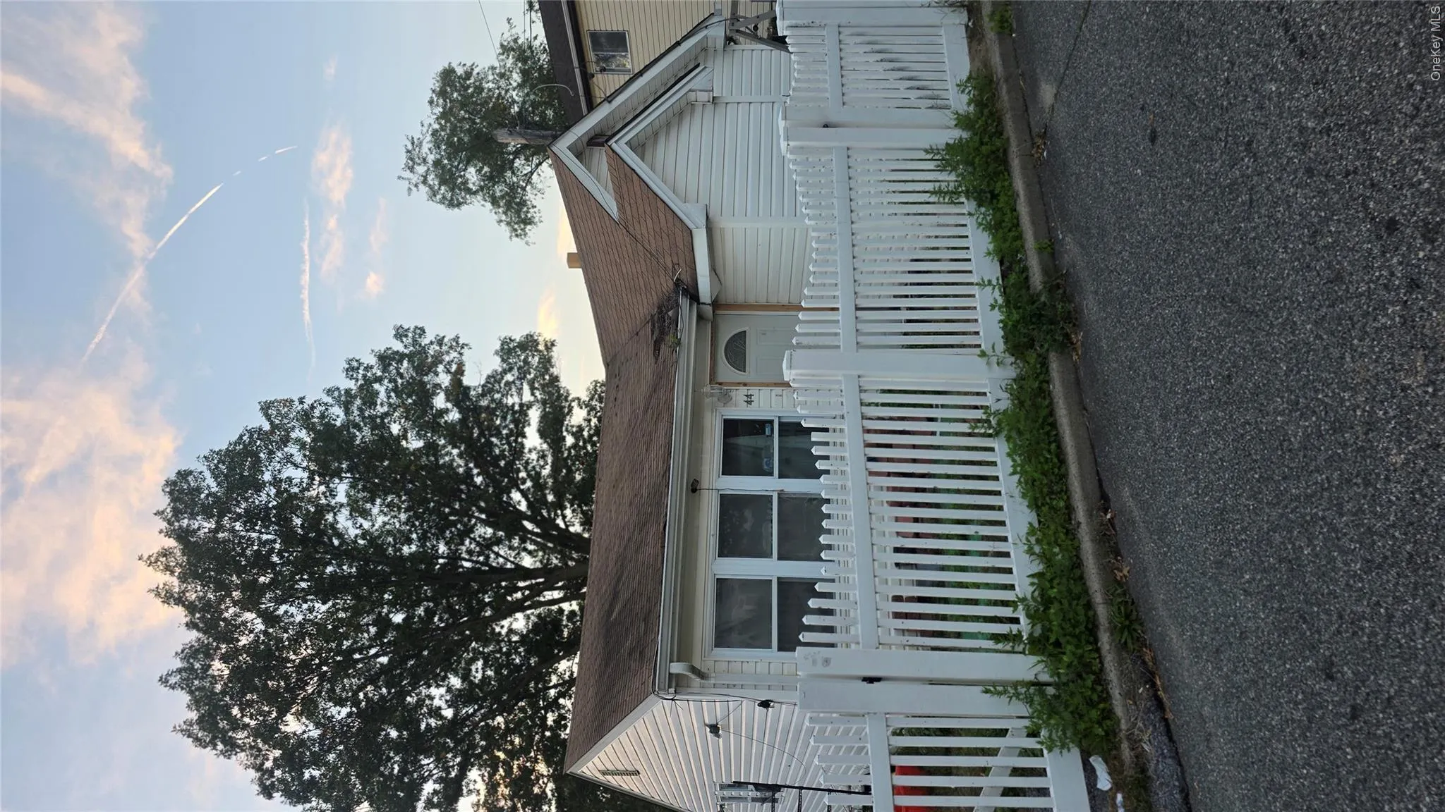 44 Carnegie Avenue, Hempstead, NY, 3 Bedrooms Bedrooms, 5 Rooms Rooms,1 BathroomBathrooms,Residential,For Rent,Carnegie,0,1063324 44 Carnegie Avenue, Hempstead, NY, 3 Bedrooms Bedrooms, 5 Rooms Rooms,1 BathroomBathrooms,Residential,For Rent,Carnegie,0,1063324