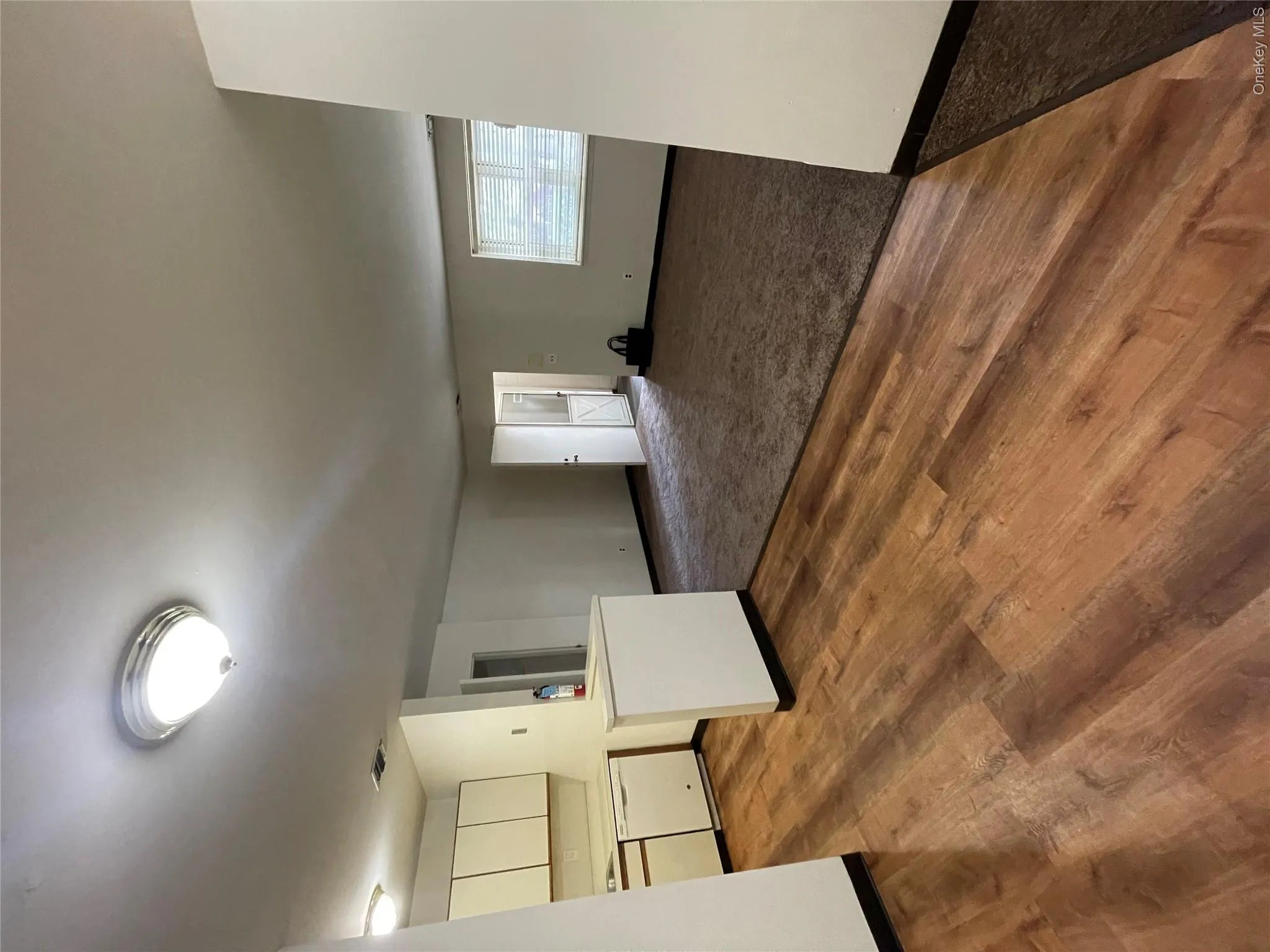 49-1A June Court, Islip, NY, 1 Bedroom Bedrooms, 3 Room Rooms,1 BathroomBathrooms,Residential Lease,For Rent,June Court,0,1063325 49-1A June Court, Islip, NY, 1 Bedroom Bedrooms, 3 Room Rooms,1 BathroomBathrooms,Residential Lease,For Rent,June Court,0,1063325