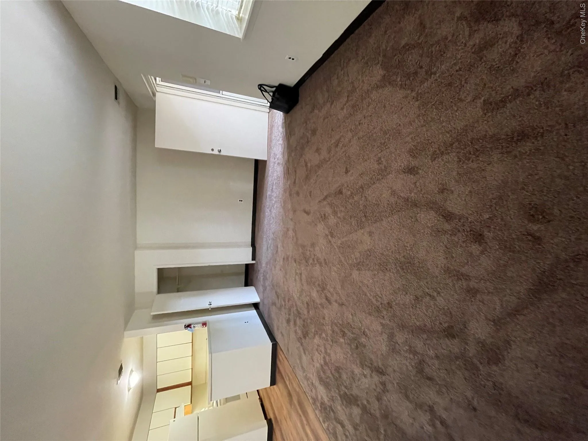 49-1A June Court, Islip, NY, 1 Bedroom Bedrooms, 3 Room Rooms,1 BathroomBathrooms,Residential Lease,For Rent,June Court,0,1063325 49-1A June Court, Islip, NY, 1 Bedroom Bedrooms, 3 Room Rooms,1 BathroomBathrooms,Residential Lease,For Rent,June Court,0,1063325