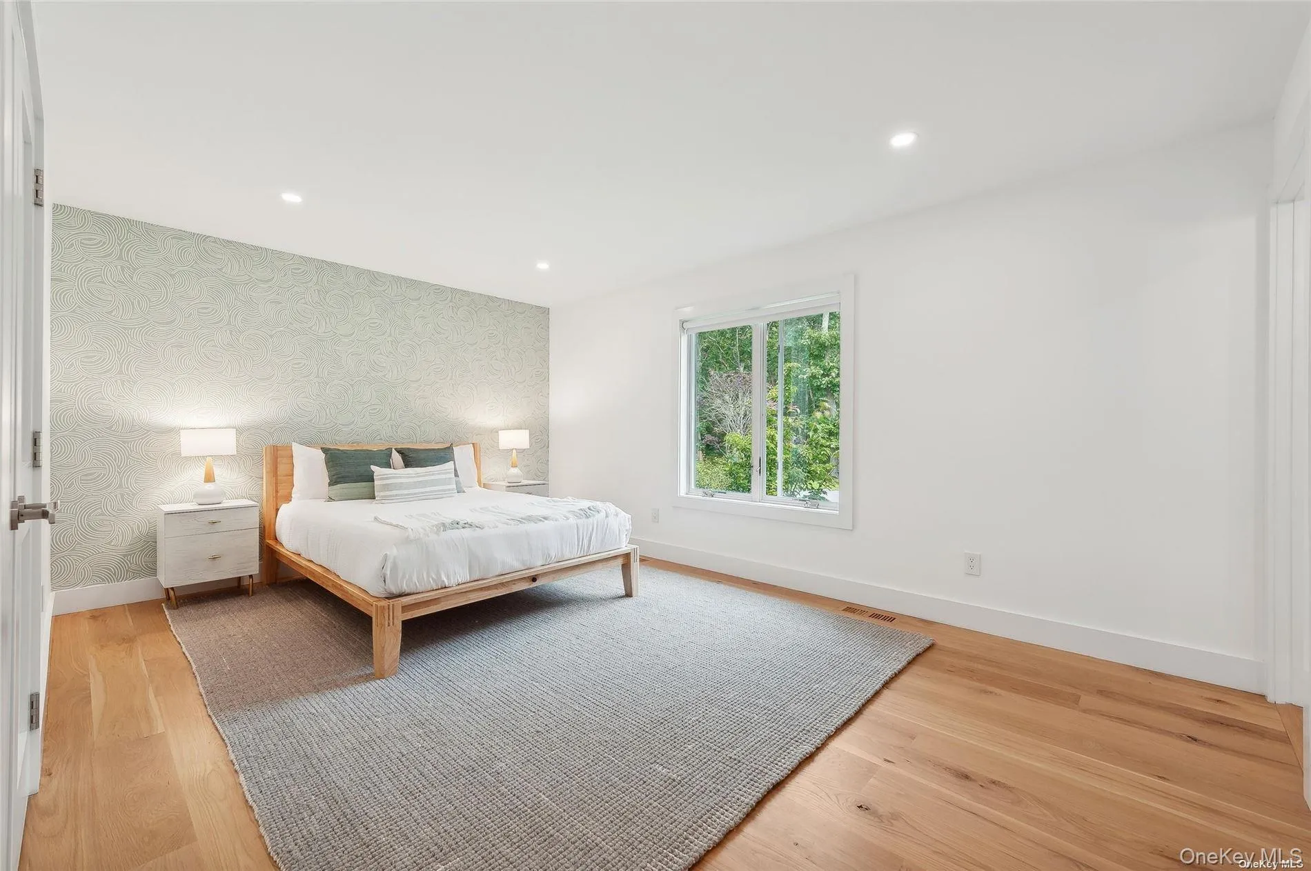28 Old Meeting House Road, Southampton, NY, 6 Bedrooms Bedrooms, 12 Rooms Rooms,5 BathroomsBathrooms,Residential Lease,For Rent,Old Meeting House,0,1063334 28 Old Meeting House Road, Southampton, NY, 6 Bedrooms Bedrooms, 12 Rooms Rooms,5 BathroomsBathrooms,Residential Lease,For Rent,Old Meeting House,0,1063334
