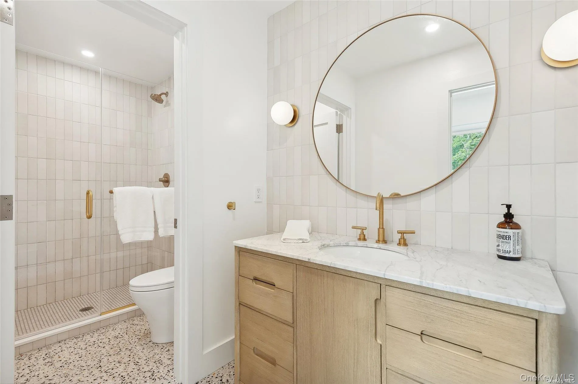 28 Old Meeting House Road, Southampton, NY, 6 Bedrooms Bedrooms, 12 Rooms Rooms,5 BathroomsBathrooms,Residential Lease,For Rent,Old Meeting House,0,1063334 28 Old Meeting House Road, Southampton, NY, 6 Bedrooms Bedrooms, 12 Rooms Rooms,5 BathroomsBathrooms,Residential Lease,For Rent,Old Meeting House,0,1063334