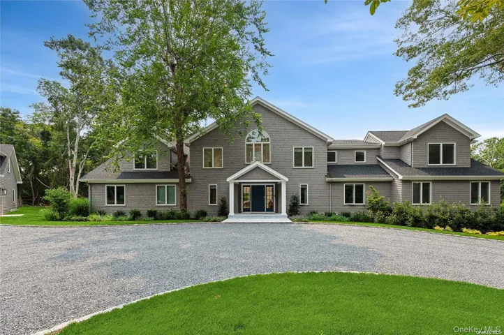 28 Old Meeting House Road, Southampton, New York 11959