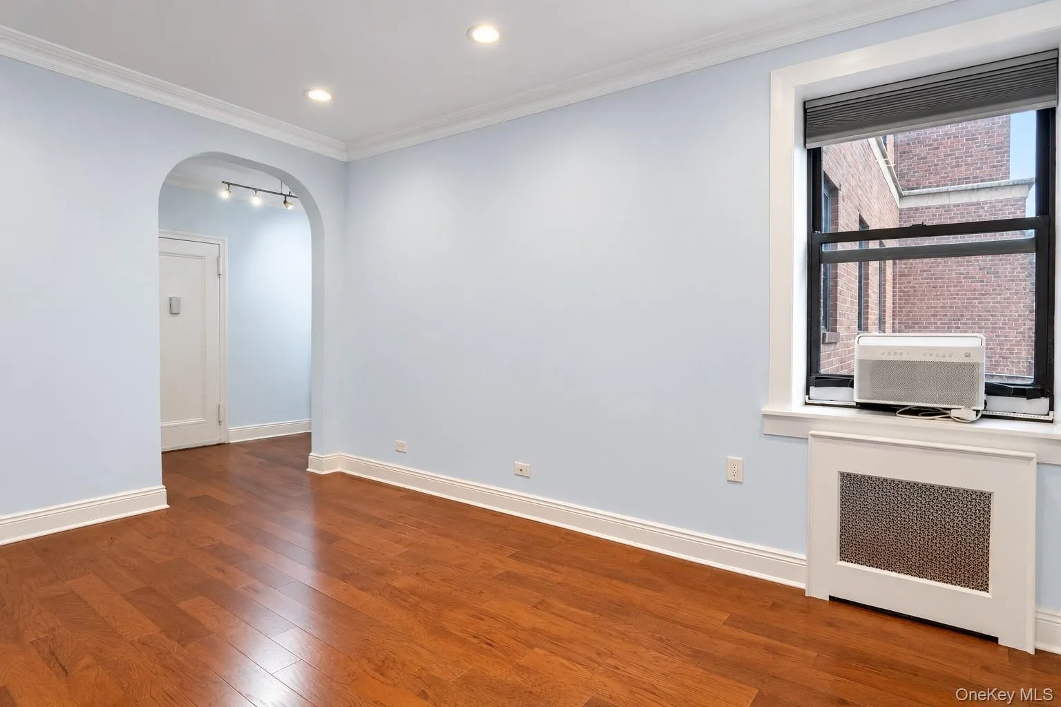 21 Barstow Road, North Hempstead, NY, 1 Bedroom Bedrooms, 4 Rooms Rooms,1 BathroomBathrooms,Residential,For Rent,Barstow,0,1063335 21 Barstow Road, North Hempstead, NY, 1 Bedroom Bedrooms, 4 Rooms Rooms,1 BathroomBathrooms,Residential,For Rent,Barstow,0,1063335