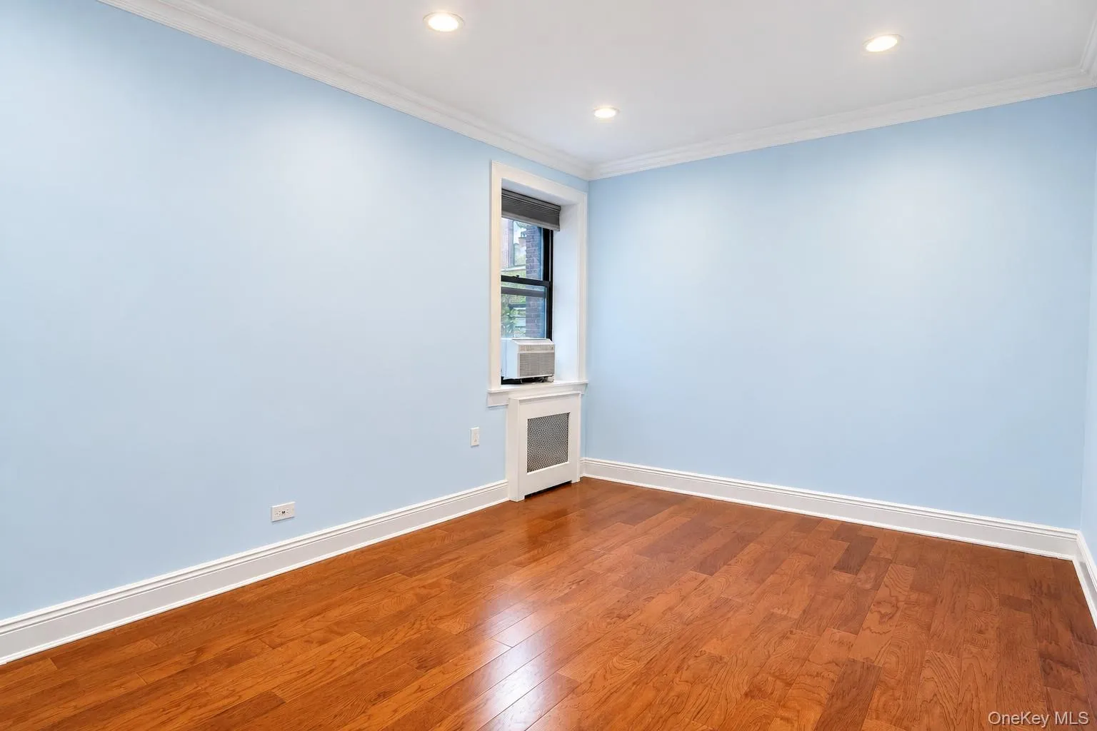 21 Barstow Road, North Hempstead, NY, 1 Bedroom Bedrooms, 4 Rooms Rooms,1 BathroomBathrooms,Residential,For Rent,Barstow,0,1063335 21 Barstow Road, North Hempstead, NY, 1 Bedroom Bedrooms, 4 Rooms Rooms,1 BathroomBathrooms,Residential,For Rent,Barstow,0,1063335