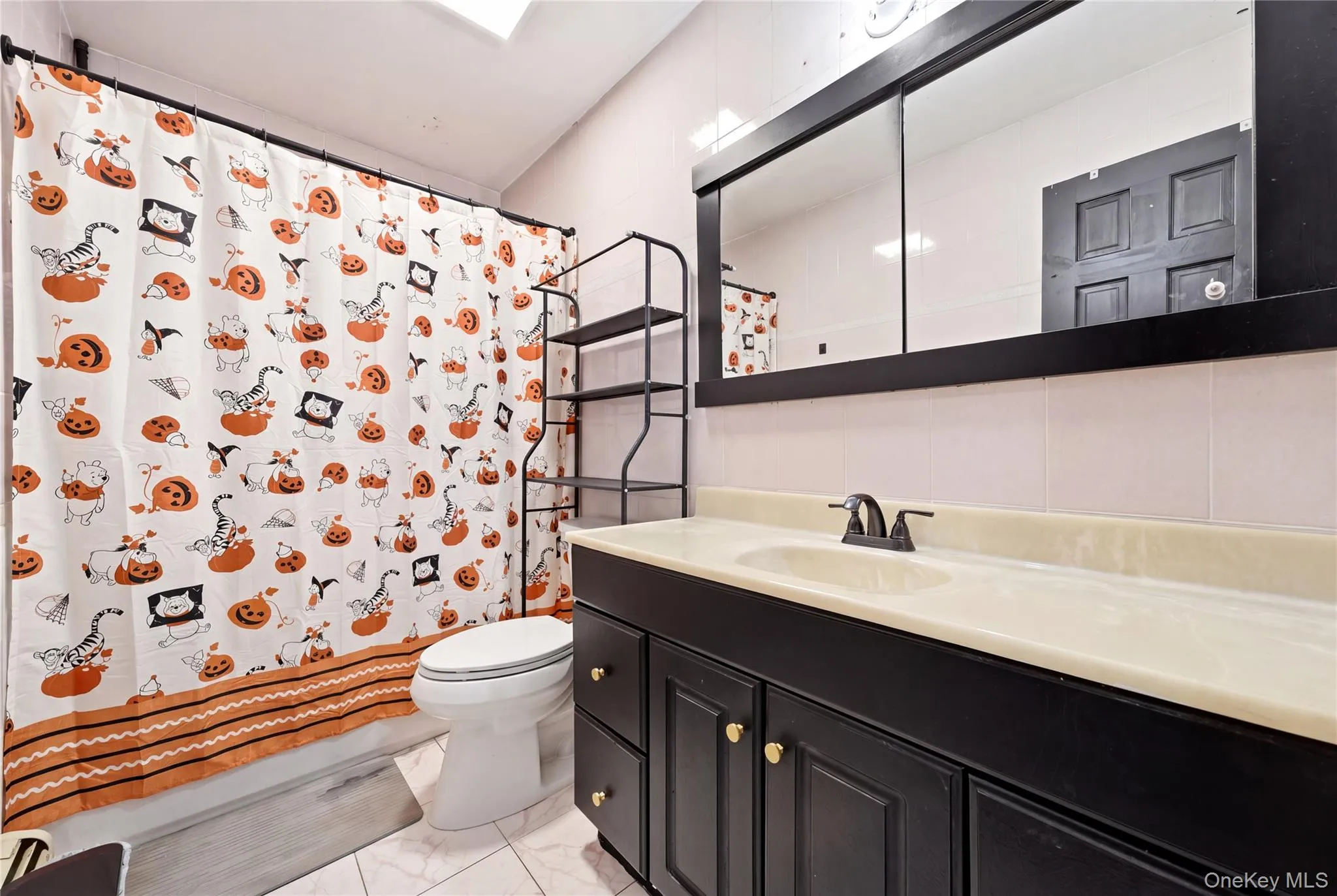 10 Francisco Avenue, Islip, NY, 3 Bedrooms Bedrooms, 5 Rooms Rooms,1 BathroomBathrooms,Residential,For Rent,Francisco,0,1063341 10 Francisco Avenue, Islip, NY, 3 Bedrooms Bedrooms, 5 Rooms Rooms,1 BathroomBathrooms,Residential,For Rent,Francisco,0,1063341