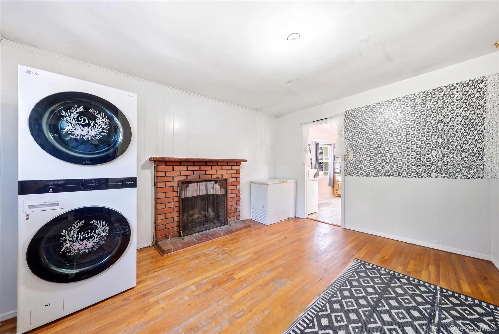 10 Francisco Avenue, Islip, NY, 3 Bedrooms Bedrooms, 5 Rooms Rooms,1 BathroomBathrooms,Residential,For Rent,Francisco,0,1063341 10 Francisco Avenue, Islip, NY, 3 Bedrooms Bedrooms, 5 Rooms Rooms,1 BathroomBathrooms,Residential,For Rent,Francisco,0,1063341