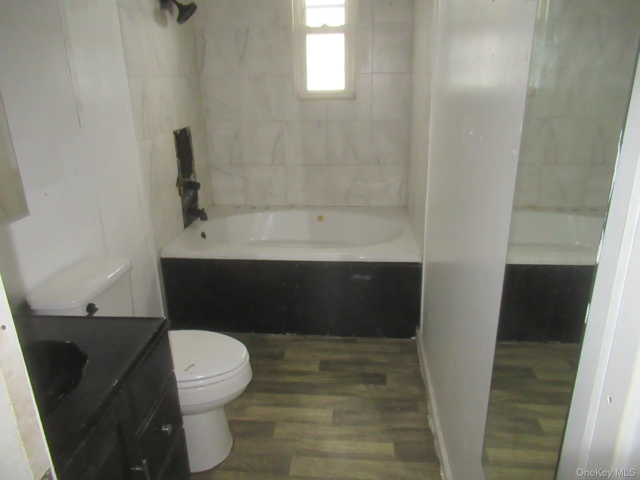 1 Hampton Place, Newburgh (city), NY, 2 Bedrooms Bedrooms, 3 Rooms Rooms,1 BathroomBathrooms,Residential,For Rent,Hampton,0,1063342 1 Hampton Place, Newburgh (city), NY, 2 Bedrooms Bedrooms, 3 Rooms Rooms,1 BathroomBathrooms,Residential,For Rent,Hampton,0,1063342
