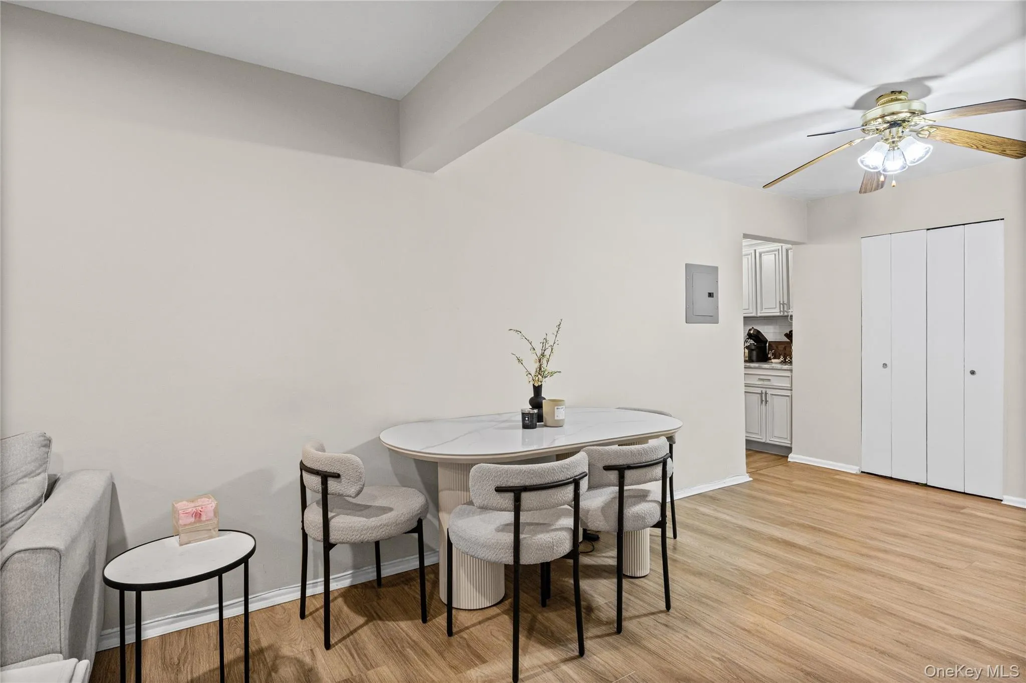 1 Birchwood Court, Hempstead, NY, 1 Bedroom Bedrooms, 5 Rooms Rooms,1 BathroomBathrooms,Residential,For Rent,Birchwood,0,1063363 1 Birchwood Court, Hempstead, NY, 1 Bedroom Bedrooms, 5 Rooms Rooms,1 BathroomBathrooms,Residential,For Rent,Birchwood,0,1063363