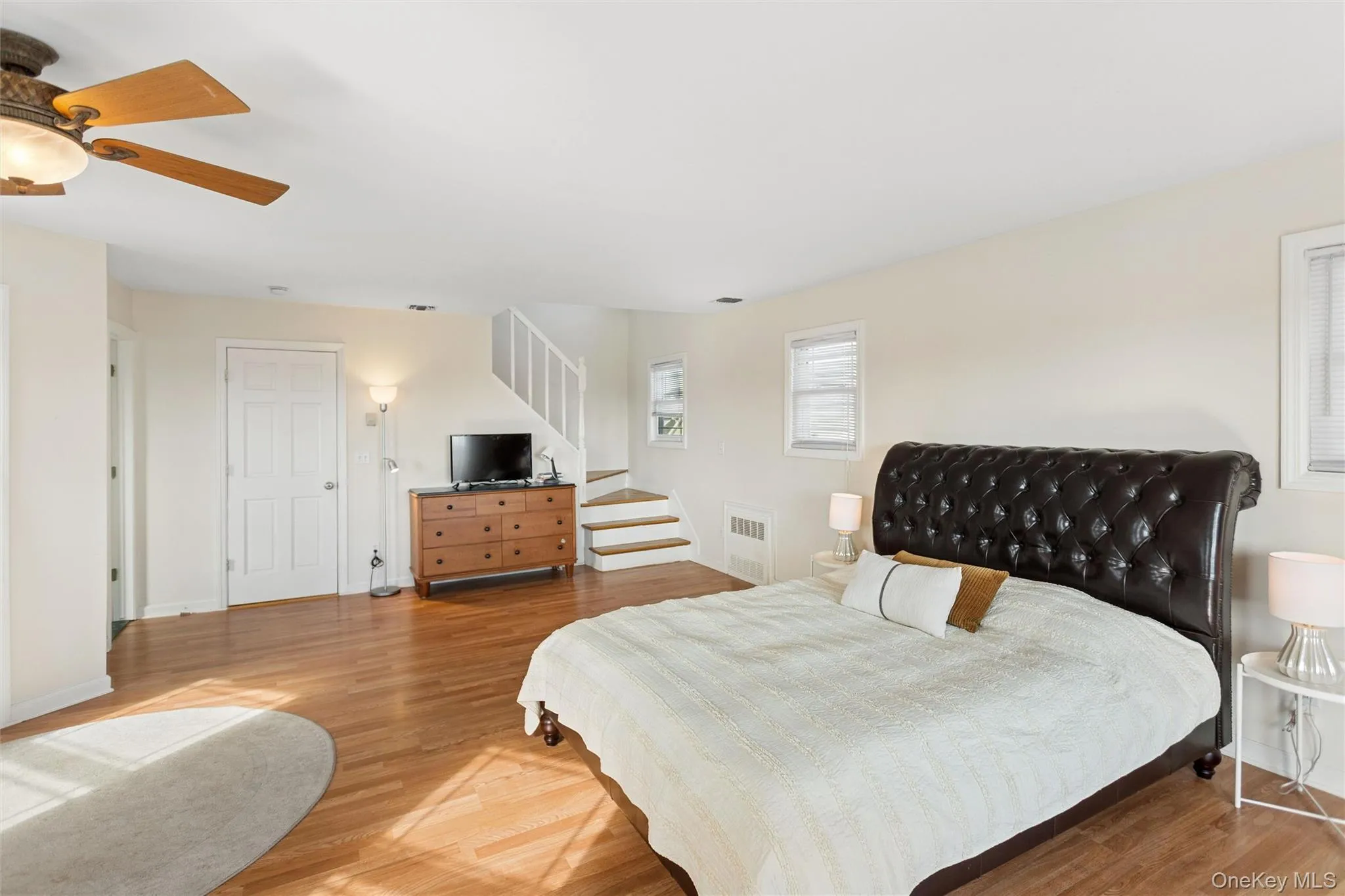 268 Gordon Place, Hempstead, NY, 4 Bedrooms Bedrooms, 10 Rooms Rooms,3 BathroomsBathrooms,Residential,For Rent,Gordon,0,1063368 268 Gordon Place, Hempstead, NY, 4 Bedrooms Bedrooms, 10 Rooms Rooms,3 BathroomsBathrooms,Residential,For Rent,Gordon,0,1063368