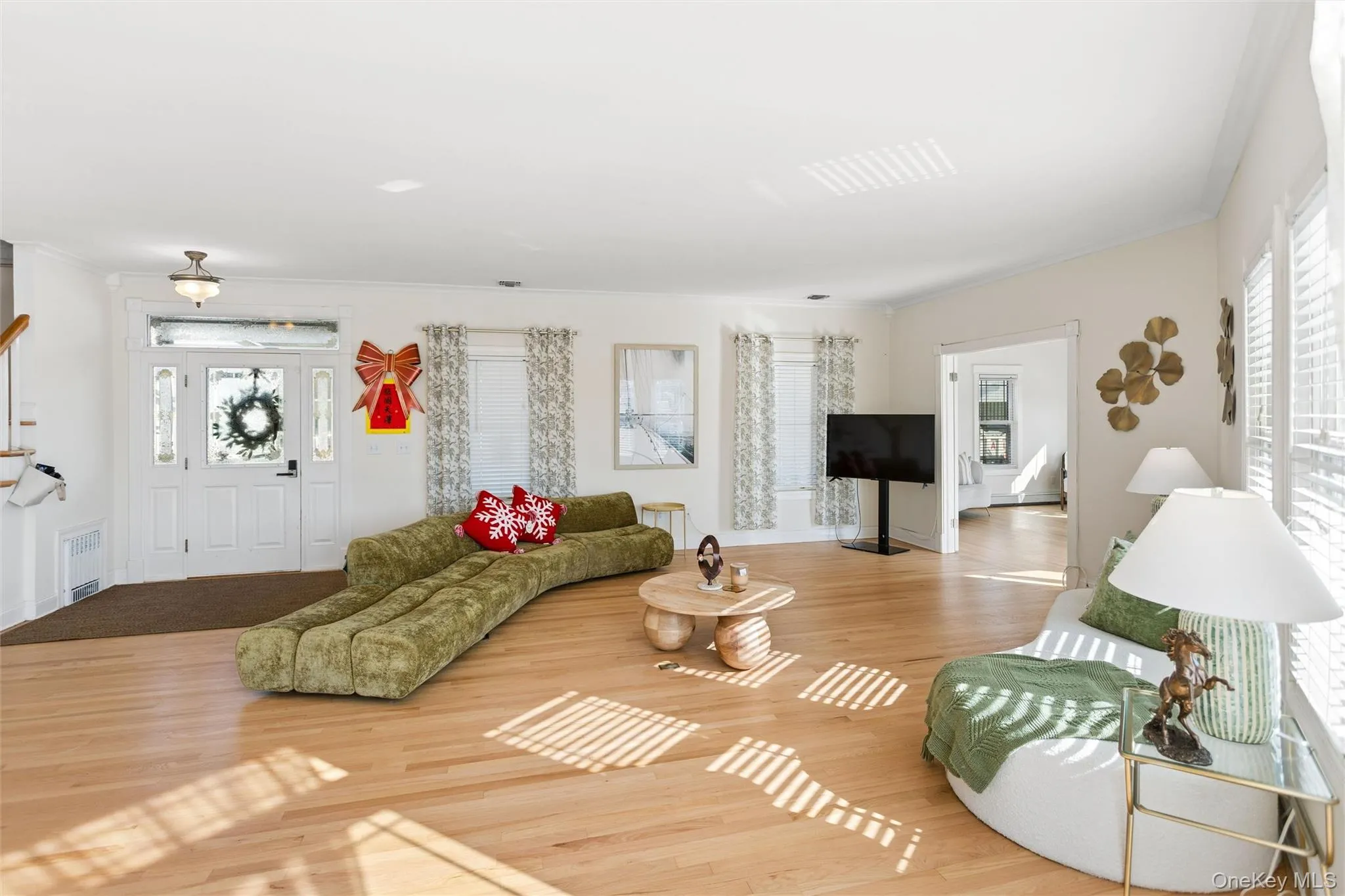 268 Gordon Place, Hempstead, NY, 4 Bedrooms Bedrooms, 10 Rooms Rooms,3 BathroomsBathrooms,Residential,For Rent,Gordon,0,1063368 268 Gordon Place, Hempstead, NY, 4 Bedrooms Bedrooms, 10 Rooms Rooms,3 BathroomsBathrooms,Residential,For Rent,Gordon,0,1063368
