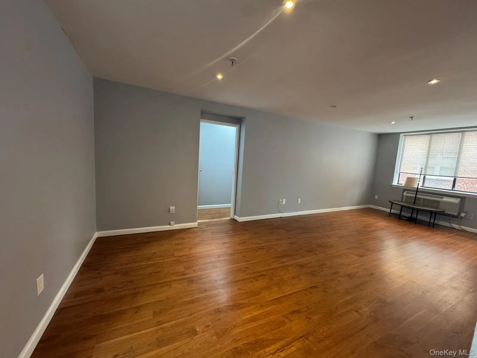 10 Canterbury Road, North Hempstead, NY, 1 Bedroom Bedrooms, 4 Room Rooms,1 BathroomBathrooms,Residential Lease,For Rent,Canterbury,0,1063369 10 Canterbury Road, North Hempstead, NY, 1 Bedroom Bedrooms, 4 Room Rooms,1 BathroomBathrooms,Residential Lease,For Rent,Canterbury,0,1063369