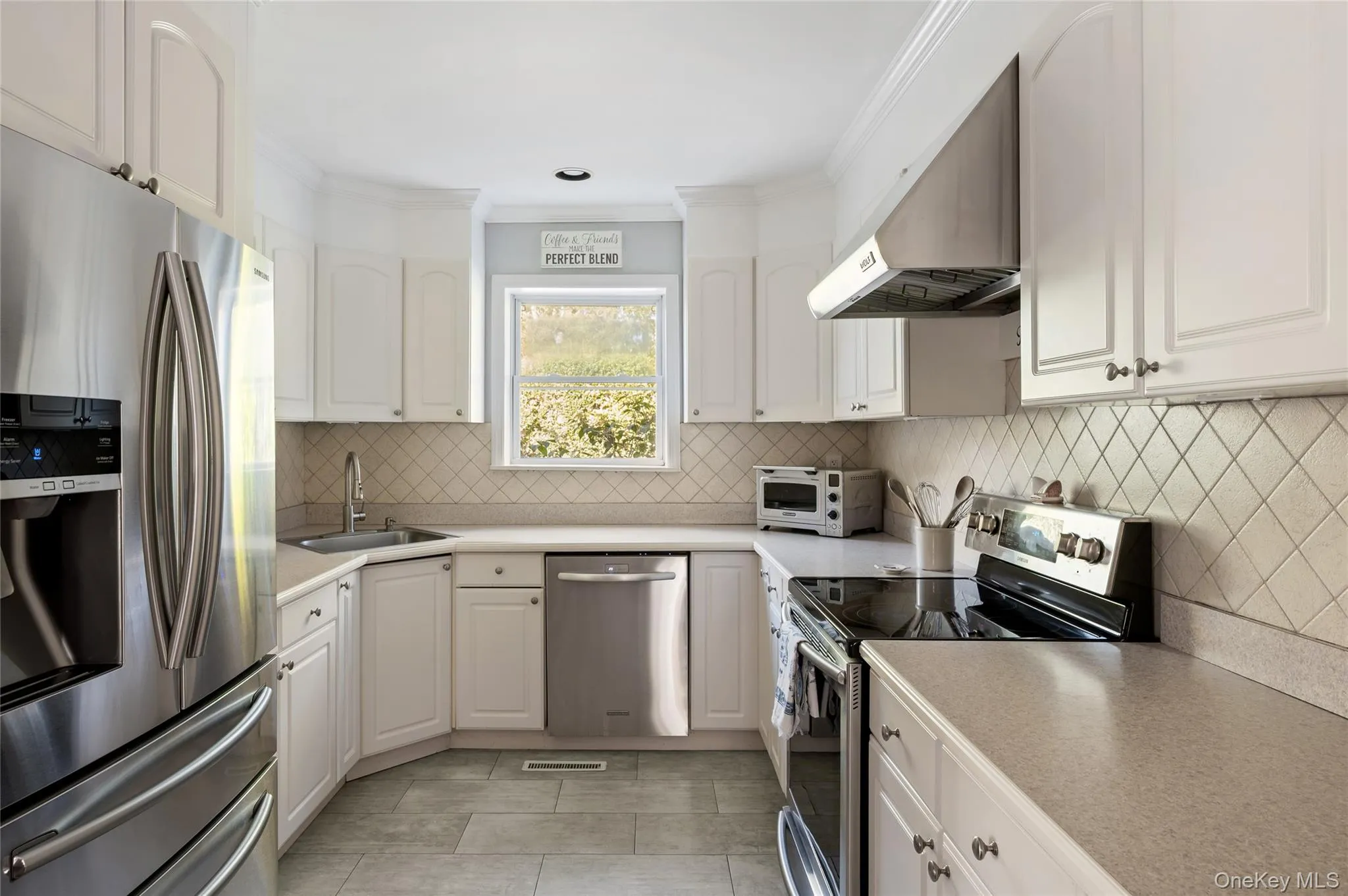 190a Wakeman Road, Southampton, NY, 6 Bedrooms Bedrooms, 11 Rooms Rooms,3 BathroomsBathrooms,Residential,For Rent,Wakeman,0,1063374 190a Wakeman Road, Southampton, NY, 6 Bedrooms Bedrooms, 11 Rooms Rooms,3 BathroomsBathrooms,Residential,For Rent,Wakeman,0,1063374