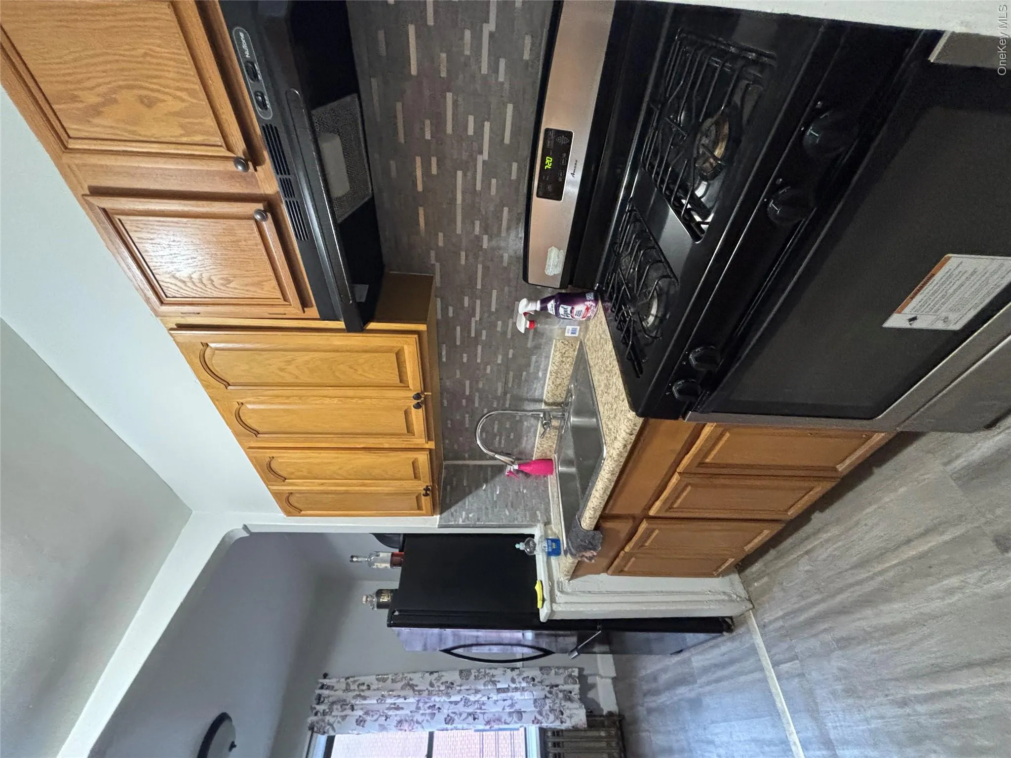 463 178 Street, New York, NY, 1 Bedroom Bedrooms, 5 Rooms Rooms,1 BathroomBathrooms,Residential,For Rent,178,0,1063377 463 178 Street, New York, NY, 1 Bedroom Bedrooms, 5 Rooms Rooms,1 BathroomBathrooms,Residential,For Rent,178,0,1063377
