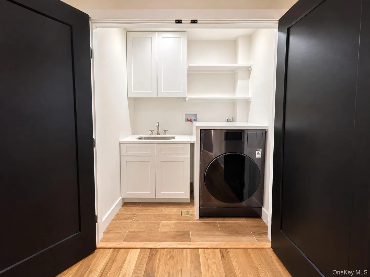 7 Shoreham Drive, Huntington, NY, 4 Bedrooms Bedrooms, 8 Rooms Rooms,3 BathroomsBathrooms,Residential,For Rent,Shoreham,0,1063378 7 Shoreham Drive, Huntington, NY, 4 Bedrooms Bedrooms, 8 Rooms Rooms,3 BathroomsBathrooms,Residential,For Rent,Shoreham,0,1063378