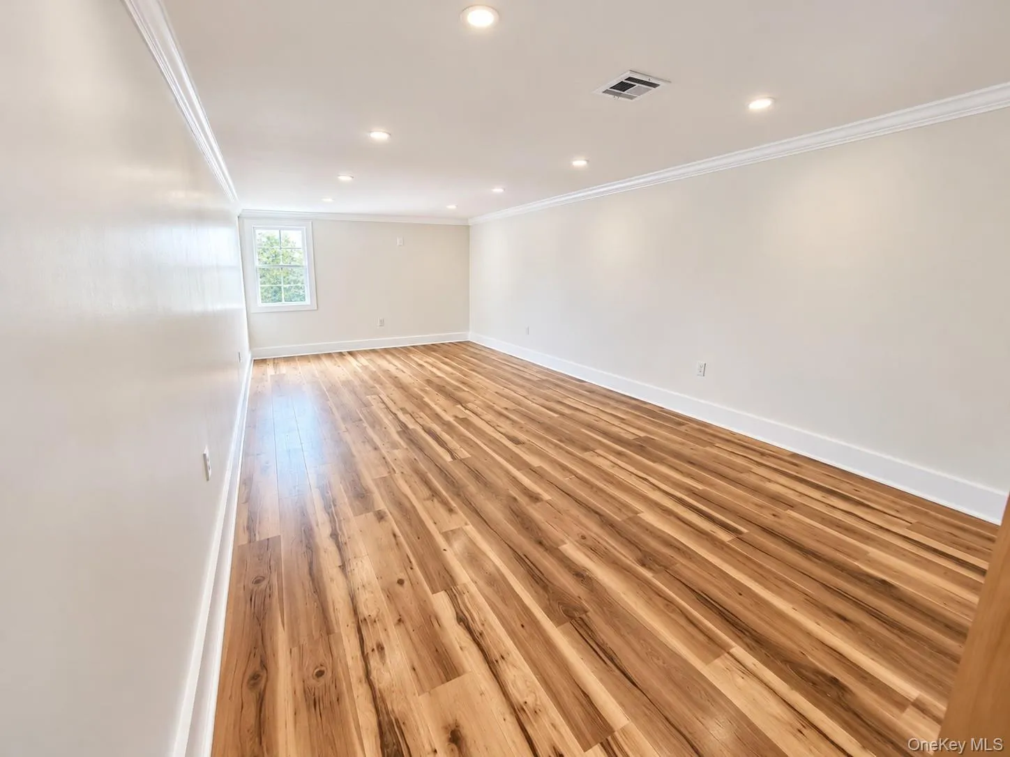 7 Shoreham Drive, Huntington, NY, 4 Bedrooms Bedrooms, 8 Rooms Rooms,3 BathroomsBathrooms,Residential,For Rent,Shoreham,0,1063378 7 Shoreham Drive, Huntington, NY, 4 Bedrooms Bedrooms, 8 Rooms Rooms,3 BathroomsBathrooms,Residential,For Rent,Shoreham,0,1063378