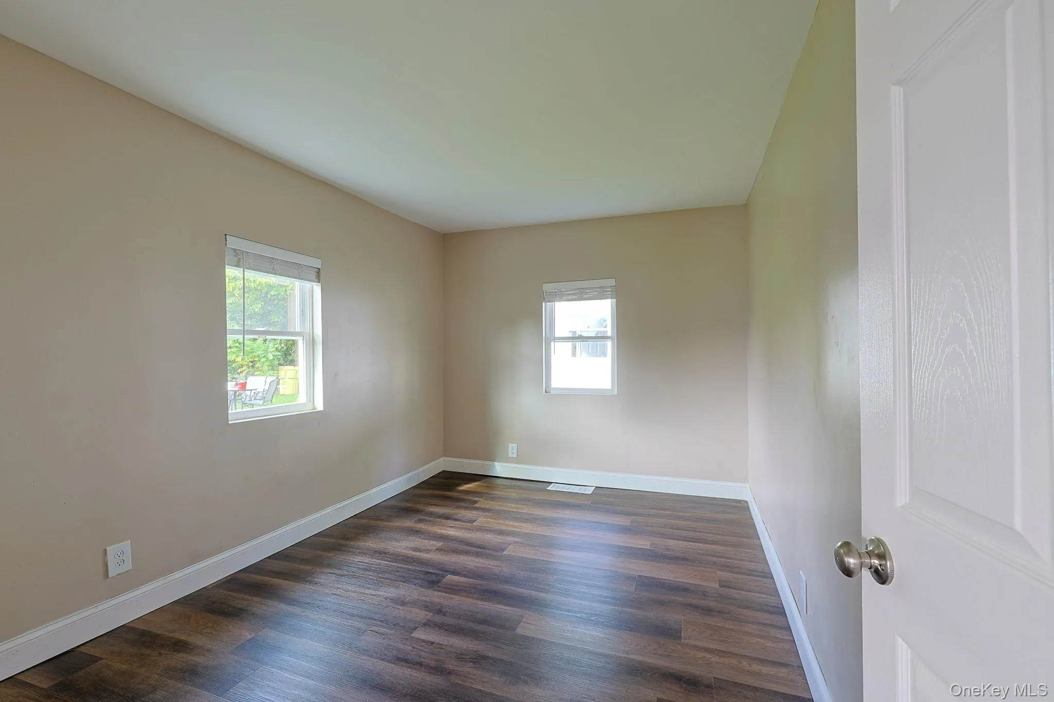 14 Tighe Avenue, Newburgh (town), NY, 3 Bedrooms Bedrooms, 6 Rooms Rooms,1 BathroomBathrooms,Residential Lease,For Rent,Tighe,0,1063382 14 Tighe Avenue, Newburgh (town), NY, 3 Bedrooms Bedrooms, 6 Rooms Rooms,1 BathroomBathrooms,Residential Lease,For Rent,Tighe,0,1063382
