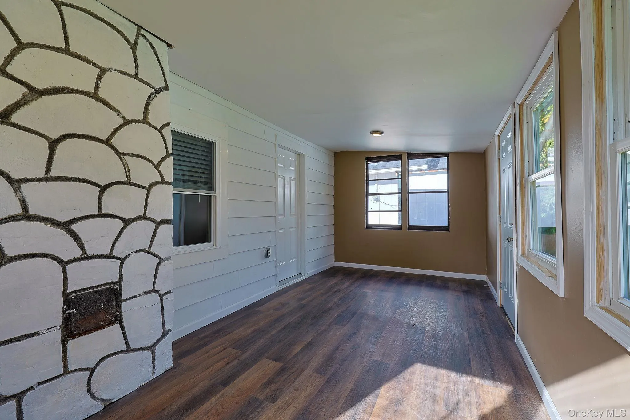 14 Tighe Avenue, Newburgh (town), NY, 3 Bedrooms Bedrooms, 6 Rooms Rooms,1 BathroomBathrooms,Residential Lease,For Rent,Tighe,0,1063382 14 Tighe Avenue, Newburgh (town), NY, 3 Bedrooms Bedrooms, 6 Rooms Rooms,1 BathroomBathrooms,Residential Lease,For Rent,Tighe,0,1063382