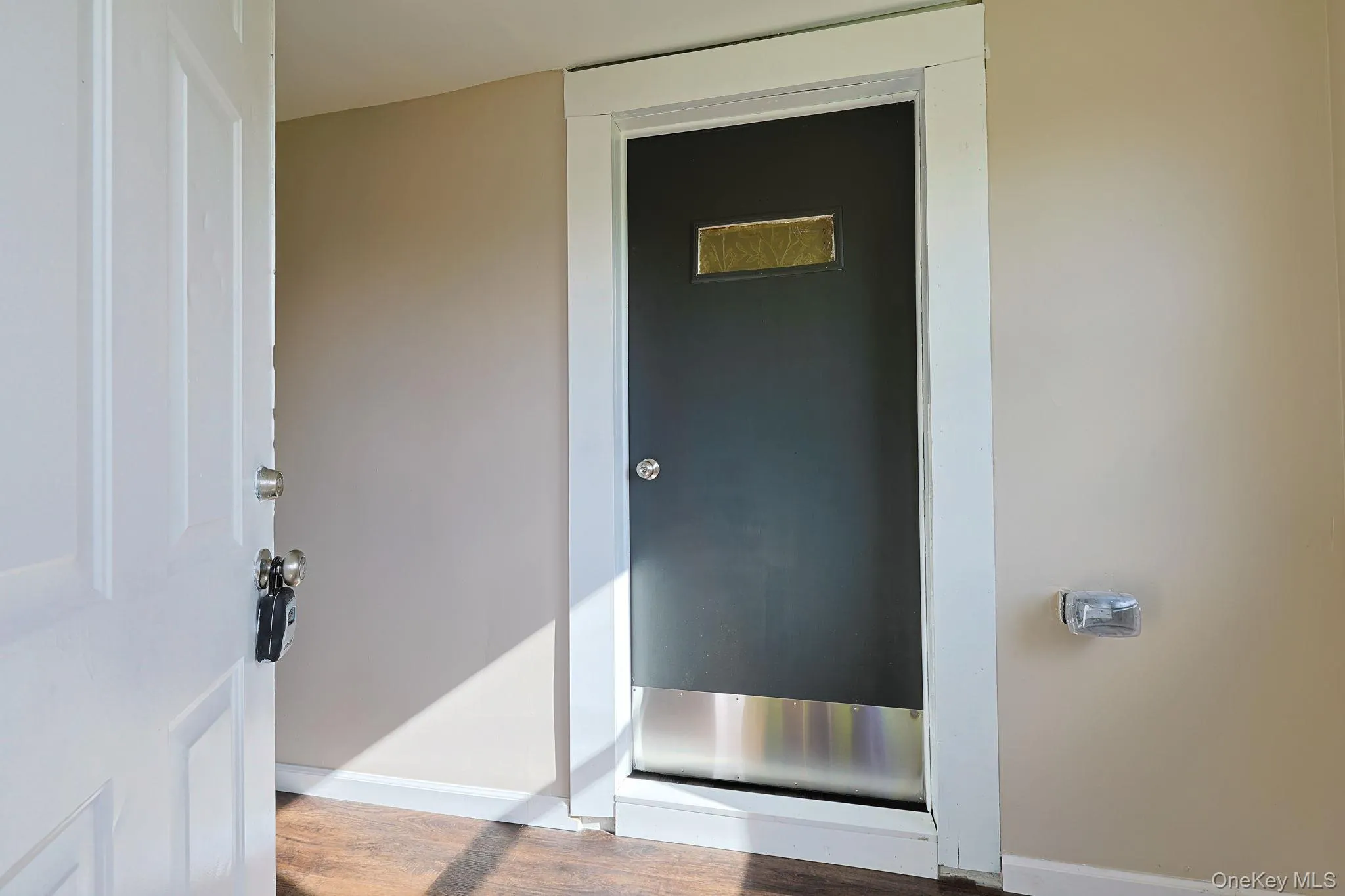 16 Tighe Avenue, Newburgh (town), NY, 1 Bedroom Bedrooms, 4 Rooms Rooms,1 BathroomBathrooms,Residential Lease,For Rent,Tighe,0,1063388 16 Tighe Avenue, Newburgh (town), NY, 1 Bedroom Bedrooms, 4 Rooms Rooms,1 BathroomBathrooms,Residential Lease,For Rent,Tighe,0,1063388