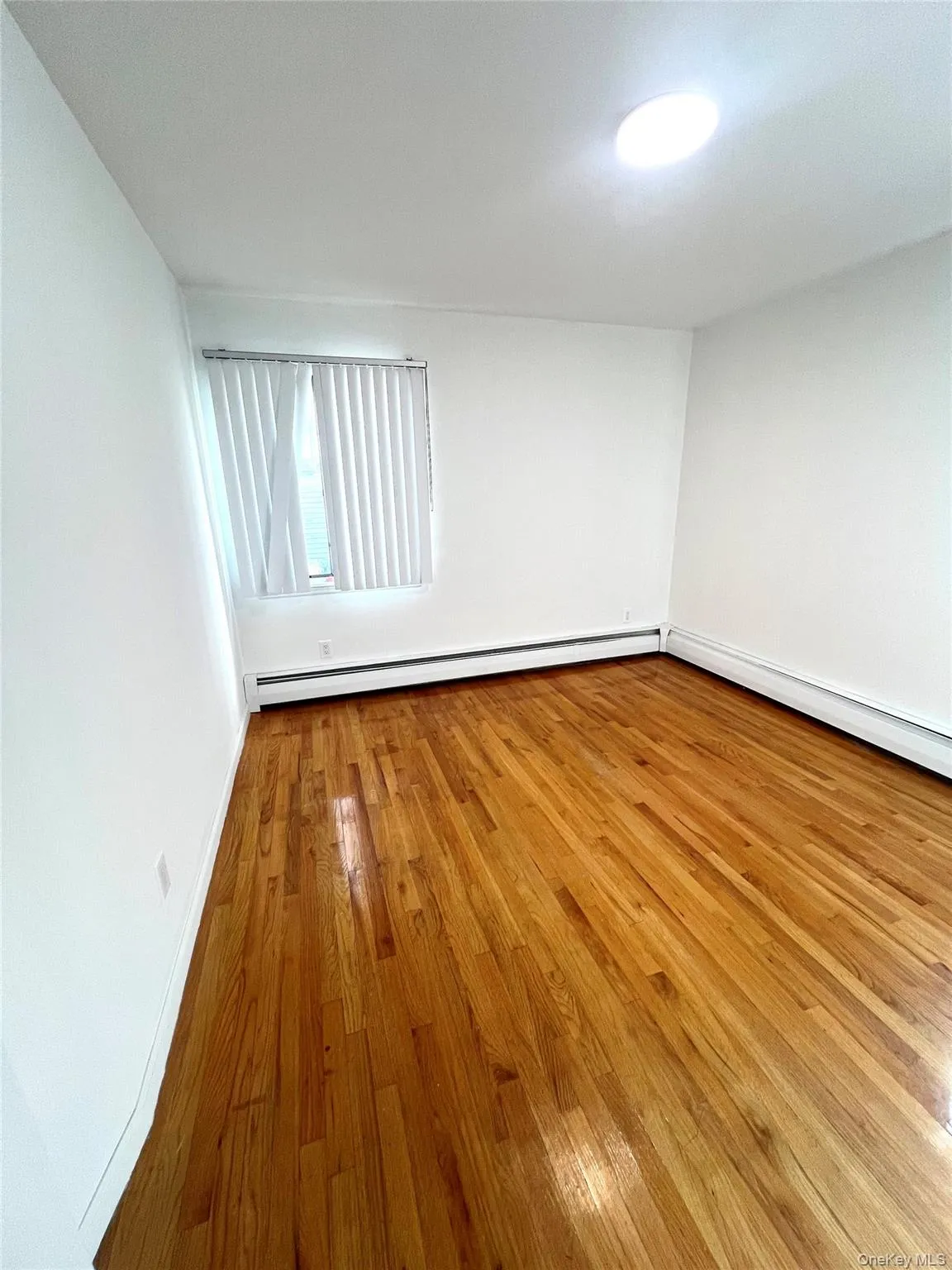 188-20 50 Ave, New York, NY, 3 Bedrooms Bedrooms, 6 Rooms Rooms,3 BathroomsBathrooms,Residential Lease,For Rent,50 Ave,0,1063389 188-20 50 Ave, New York, NY, 3 Bedrooms Bedrooms, 6 Rooms Rooms,3 BathroomsBathrooms,Residential Lease,For Rent,50 Ave,0,1063389