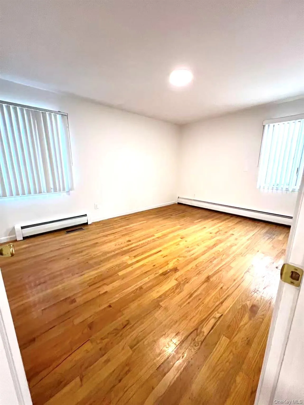 188-20 50 Ave, New York, NY, 3 Bedrooms Bedrooms, 6 Rooms Rooms,3 BathroomsBathrooms,Residential Lease,For Rent,50 Ave,0,1063389 188-20 50 Ave, New York, NY, 3 Bedrooms Bedrooms, 6 Rooms Rooms,3 BathroomsBathrooms,Residential Lease,For Rent,50 Ave,0,1063389