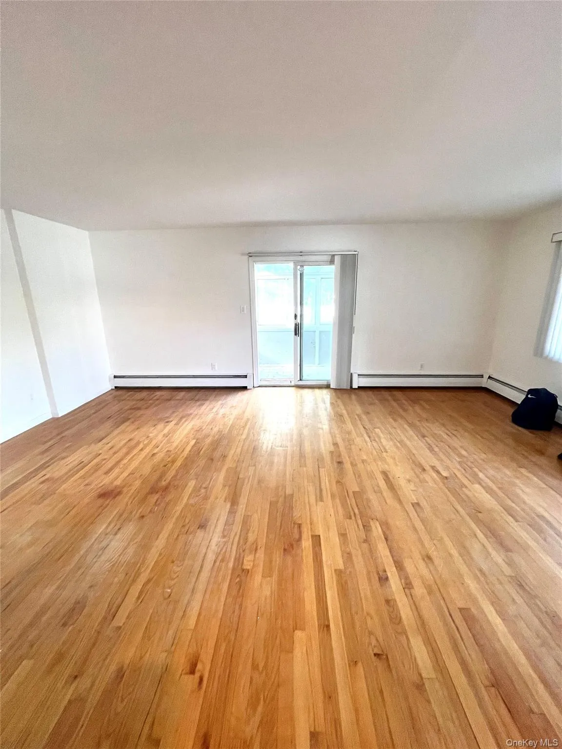 188-20 50 Ave, New York, NY, 3 Bedrooms Bedrooms, 6 Rooms Rooms,3 BathroomsBathrooms,Residential Lease,For Rent,50 Ave,0,1063389 188-20 50 Ave, New York, NY, 3 Bedrooms Bedrooms, 6 Rooms Rooms,3 BathroomsBathrooms,Residential Lease,For Rent,50 Ave,0,1063389