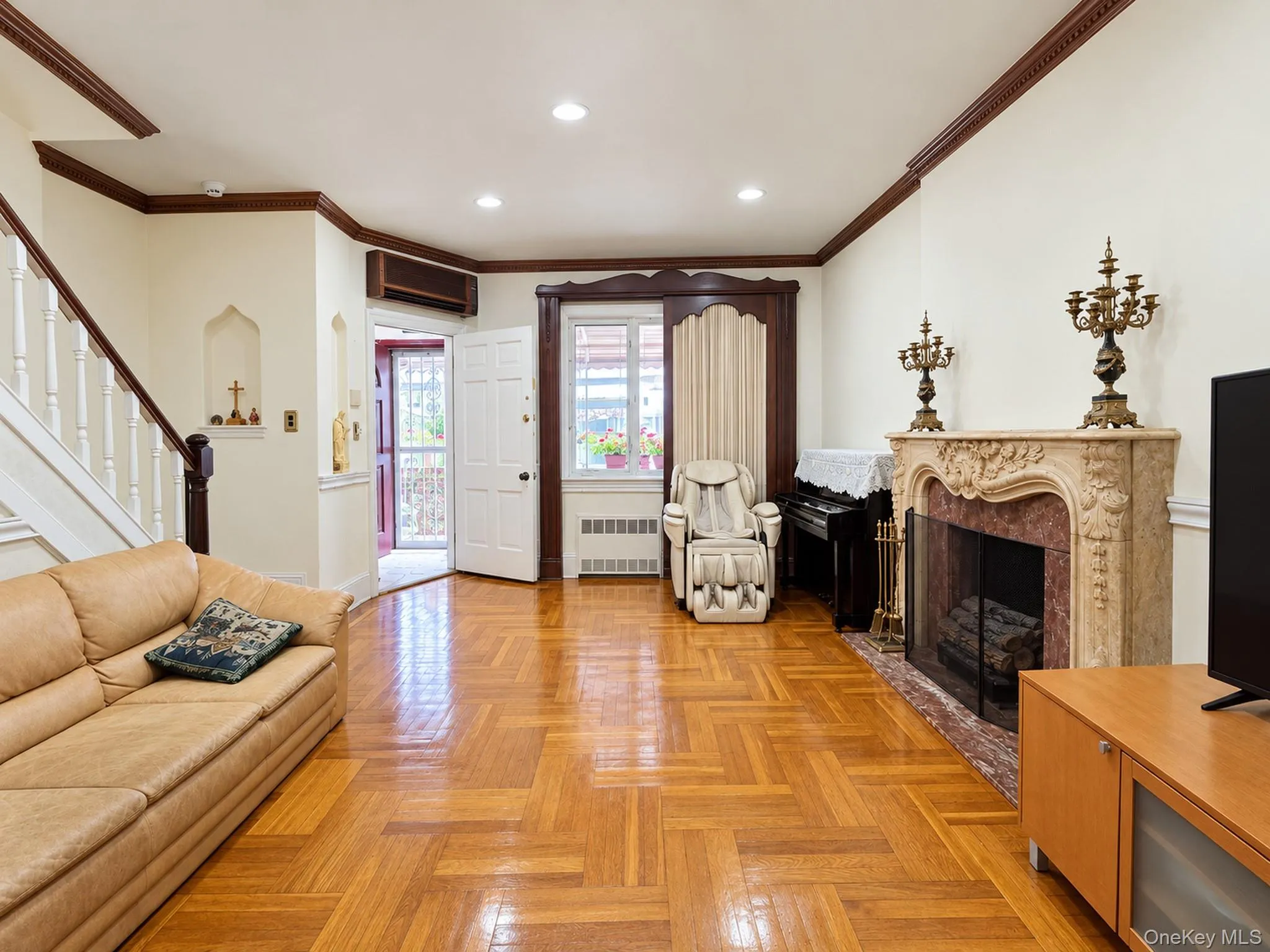 9806 Fort Hamilton Parkway, New York, NY, 4 Bedrooms Bedrooms, 8 Rooms Rooms,2 BathroomsBathrooms,Residential,For Rent,Fort Hamilton,0,1063391 9806 Fort Hamilton Parkway, New York, NY, 4 Bedrooms Bedrooms, 8 Rooms Rooms,2 BathroomsBathrooms,Residential,For Rent,Fort Hamilton,0,1063391