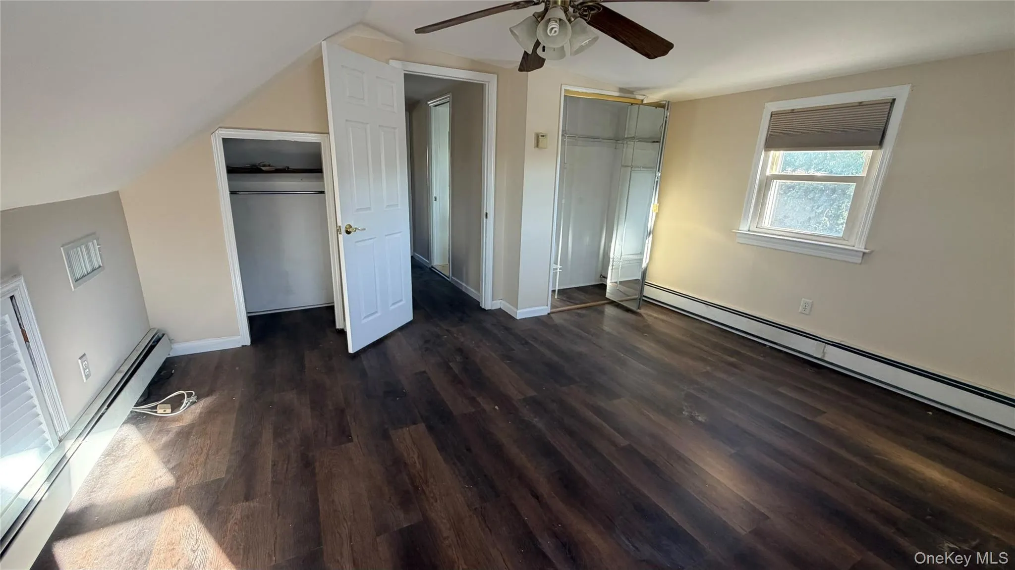 24 Plitt Avenue, Oyster Bay, NY, 2 Bedroom Bedrooms, 4 Room Rooms,2 BathroomBathrooms,Residential Lease,For Rent,Plitt,0,1063392 24 Plitt Avenue, Oyster Bay, NY, 2 Bedroom Bedrooms, 4 Room Rooms,2 BathroomBathrooms,Residential Lease,For Rent,Plitt,0,1063392