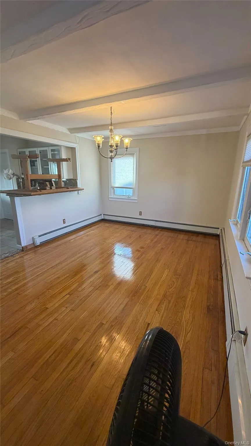24 Plitt Avenue, Oyster Bay, NY, 2 Bedroom Bedrooms, 4 Room Rooms,2 BathroomBathrooms,Residential Lease,For Rent,Plitt,0,1063392 24 Plitt Avenue, Oyster Bay, NY, 2 Bedroom Bedrooms, 4 Room Rooms,2 BathroomBathrooms,Residential Lease,For Rent,Plitt,0,1063392