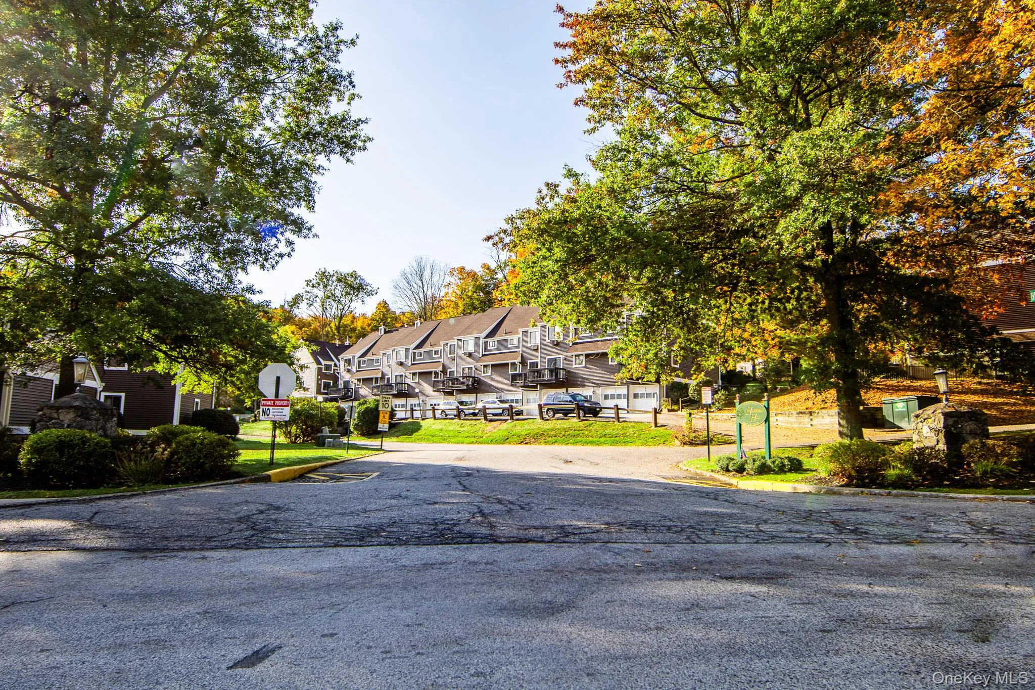 3 Heritage Drive, Monroe, NY, 3 Bedrooms Bedrooms, 9 Rooms Rooms,1 BathroomBathrooms,Residential,For Rent,Heritage,0,1063393 3 Heritage Drive, Monroe, NY, 3 Bedrooms Bedrooms, 9 Rooms Rooms,1 BathroomBathrooms,Residential,For Rent,Heritage,0,1063393