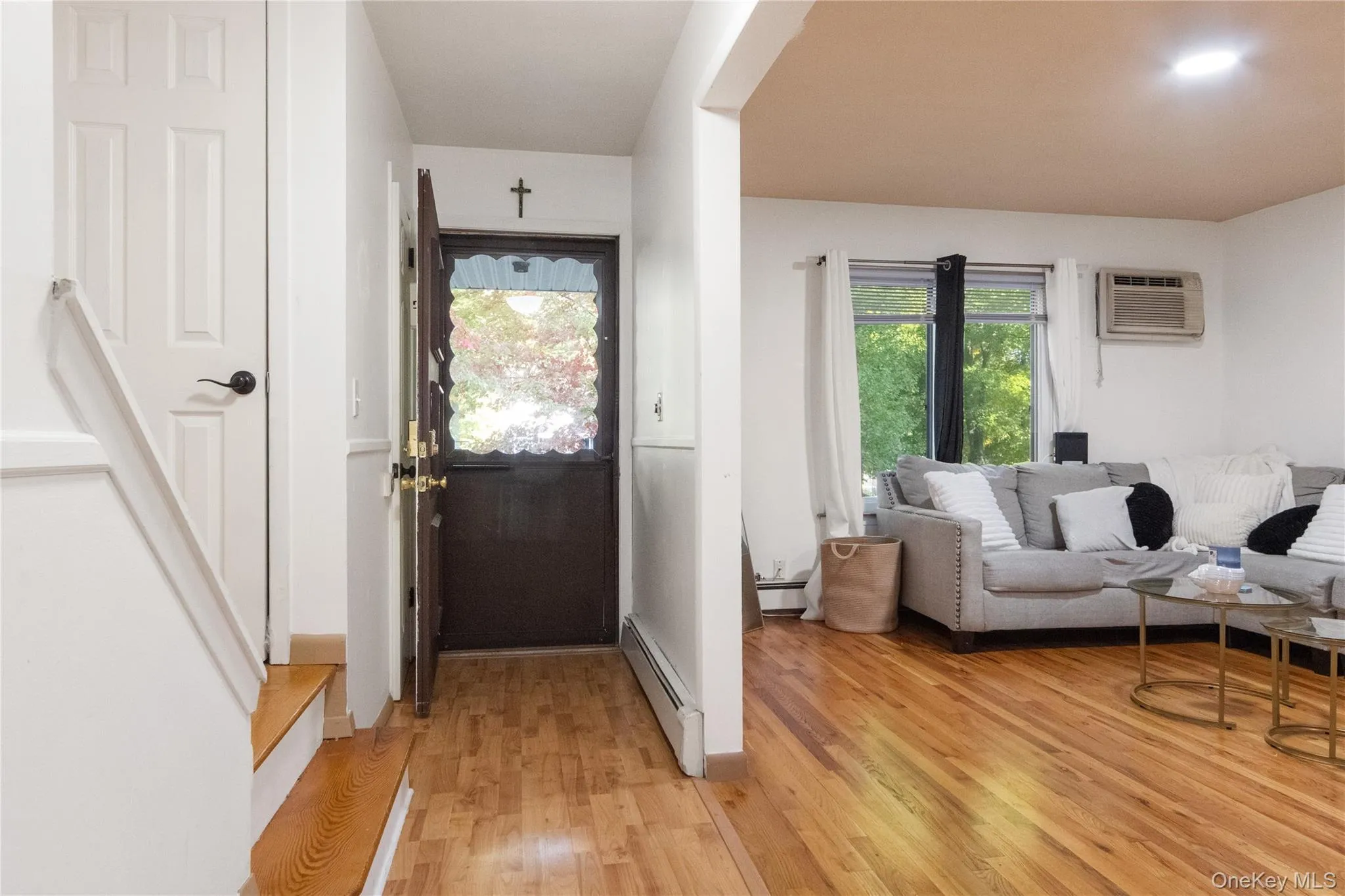 3 Heritage Drive, Monroe, NY, 3 Bedrooms Bedrooms, 9 Rooms Rooms,1 BathroomBathrooms,Residential,For Rent,Heritage,0,1063393 3 Heritage Drive, Monroe, NY, 3 Bedrooms Bedrooms, 9 Rooms Rooms,1 BathroomBathrooms,Residential,For Rent,Heritage,0,1063393