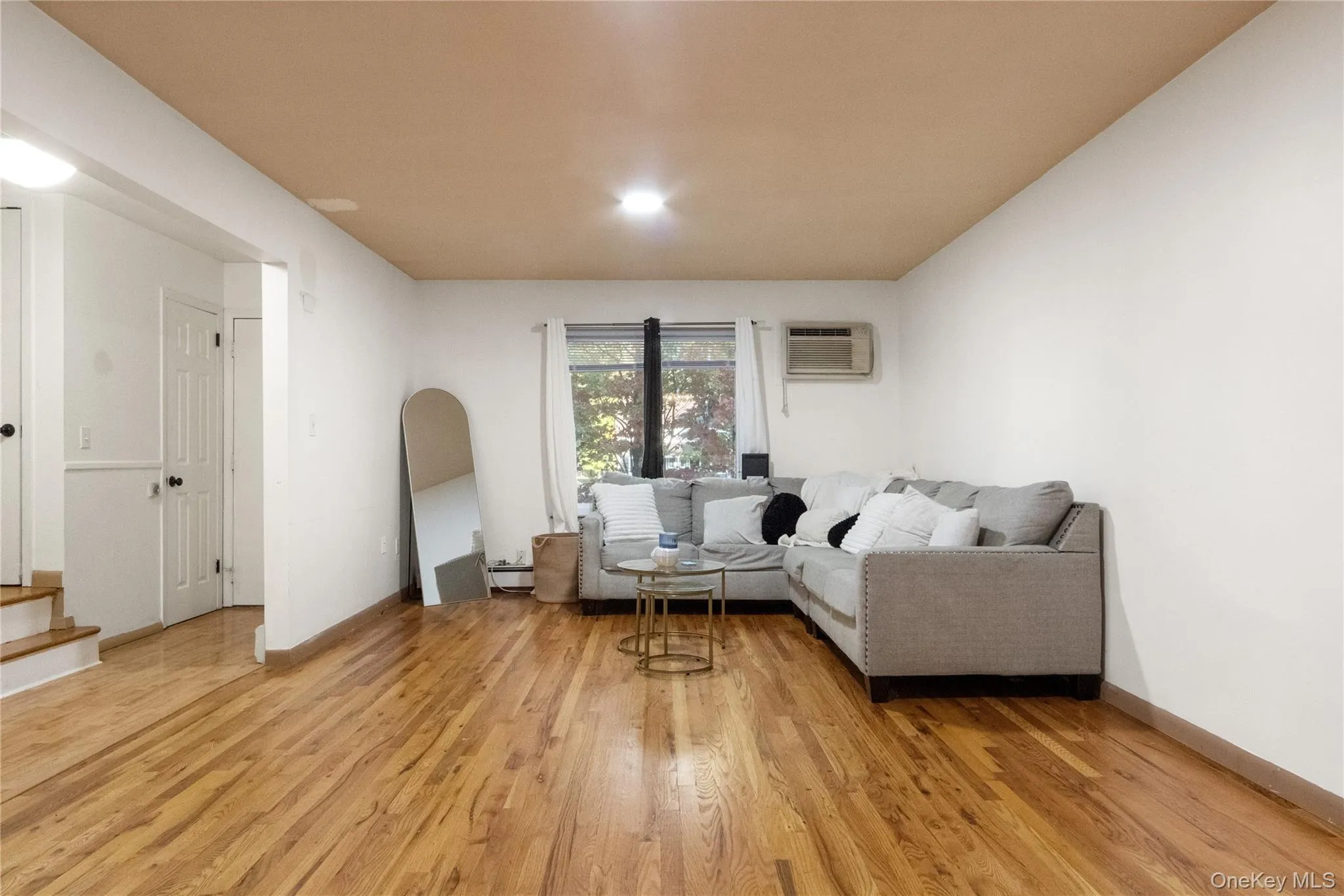 3 Heritage Drive, Monroe, NY, 3 Bedrooms Bedrooms, 9 Rooms Rooms,1 BathroomBathrooms,Residential,For Rent,Heritage,0,1063393 3 Heritage Drive, Monroe, NY, 3 Bedrooms Bedrooms, 9 Rooms Rooms,1 BathroomBathrooms,Residential,For Rent,Heritage,0,1063393