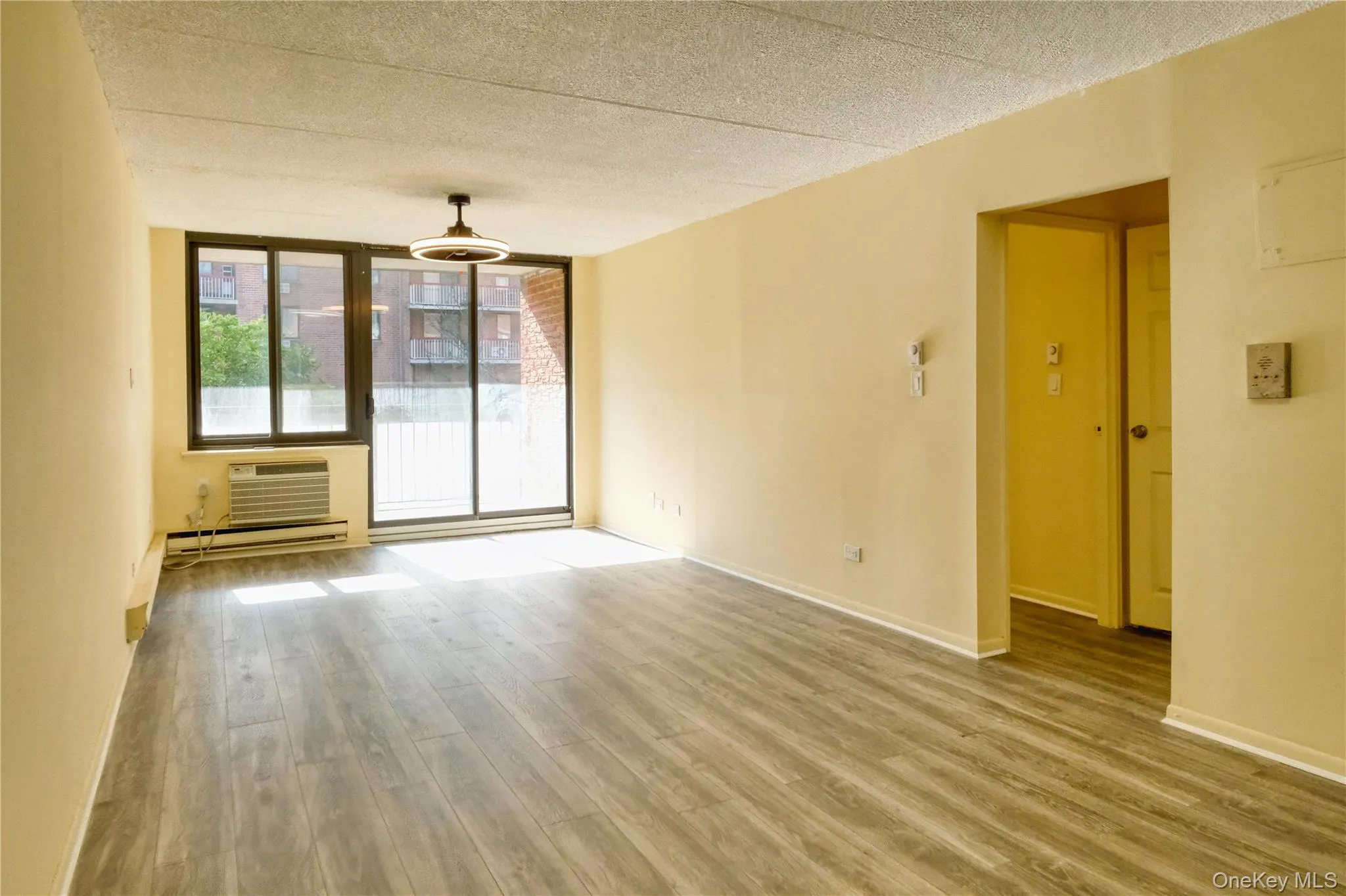 136-35 Maple Avenue, New York, NY, 1 Bedroom Bedrooms, 3 Room Rooms,1 BathroomBathrooms,Residential Lease,For Rent,Maple,0,1063395 136-35 Maple Avenue, New York, NY, 1 Bedroom Bedrooms, 3 Room Rooms,1 BathroomBathrooms,Residential Lease,For Rent,Maple,0,1063395