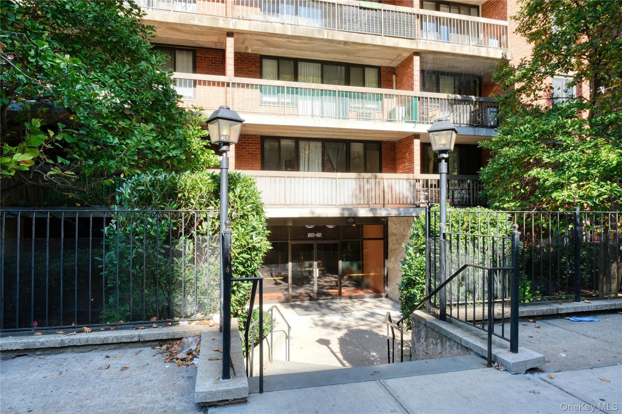 136-35 Maple Avenue, New York, NY, 1 Bedroom Bedrooms, 3 Room Rooms,1 BathroomBathrooms,Residential Lease,For Rent,Maple,0,1063395 136-35 Maple Avenue, New York, NY, 1 Bedroom Bedrooms, 3 Room Rooms,1 BathroomBathrooms,Residential Lease,For Rent,Maple,0,1063395