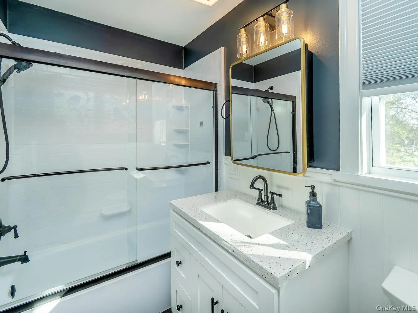 Full bath Full bath