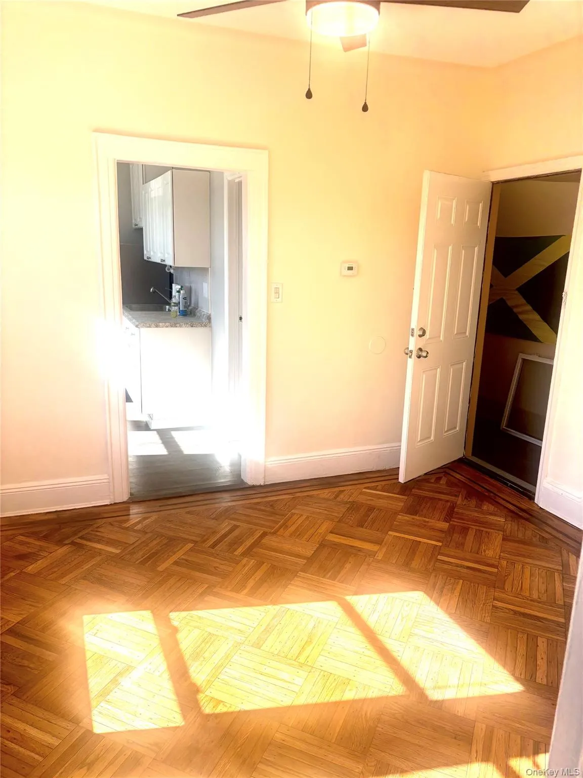 135 New Hyde Park Road, Hempstead, NY, 2 Bedrooms Bedrooms, 5 Rooms Rooms,1 BathroomBathrooms,Residential Lease,For Rent,New Hyde Park Road,0,1063399 135 New Hyde Park Road, Hempstead, NY, 2 Bedrooms Bedrooms, 5 Rooms Rooms,1 BathroomBathrooms,Residential Lease,For Rent,New Hyde Park Road,0,1063399