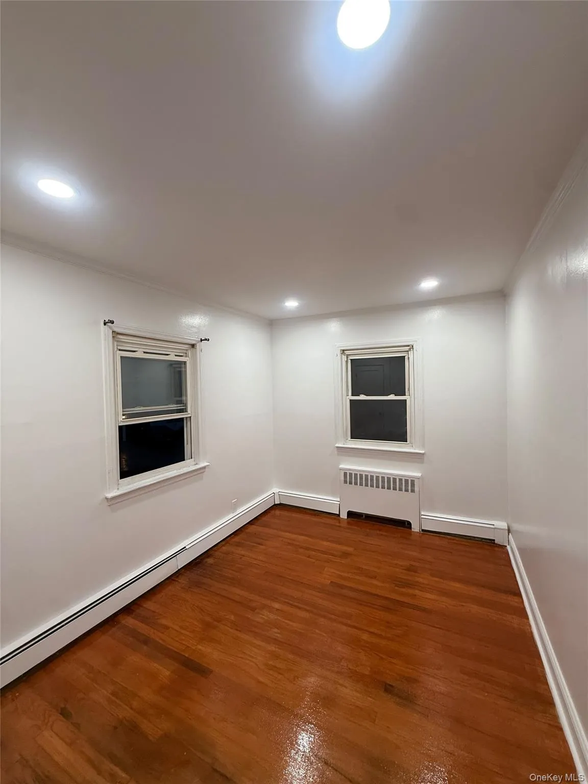 380 Hill Avenue, Hempstead, NY, 3 Bedroom Bedrooms, 5 Room Rooms,1 BathroomBathrooms,Residential Lease,For Rent,Hill,0,1063403 380 Hill Avenue, Hempstead, NY, 3 Bedroom Bedrooms, 5 Room Rooms,1 BathroomBathrooms,Residential Lease,For Rent,Hill,0,1063403