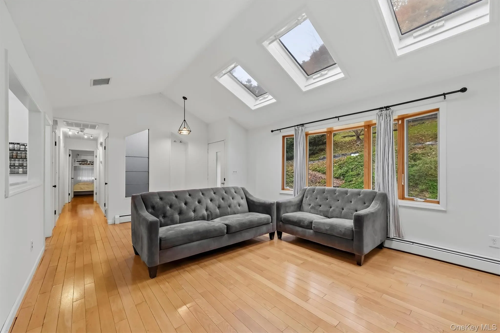 127 Croton Avenue, Cortlandt, NY, 3 Bedrooms Bedrooms, 10 Rooms Rooms,2 BathroomsBathrooms,Residential,For Rent,Croton,0,1063404 127 Croton Avenue, Cortlandt, NY, 3 Bedrooms Bedrooms, 10 Rooms Rooms,2 BathroomsBathrooms,Residential,For Rent,Croton,0,1063404