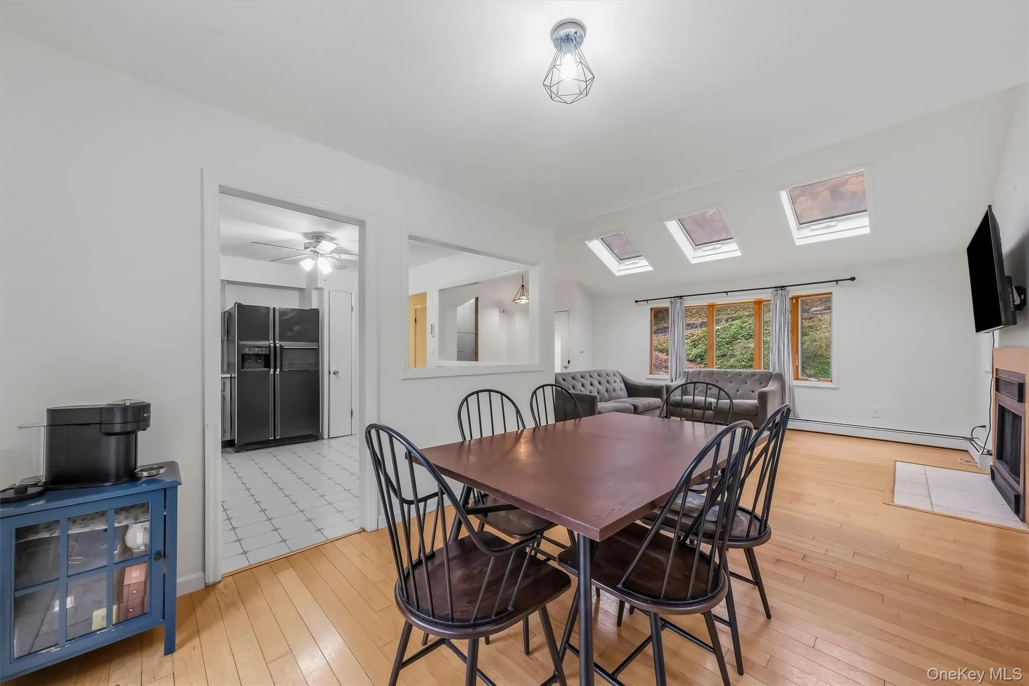 127 Croton Avenue, Cortlandt, NY, 3 Bedrooms Bedrooms, 10 Rooms Rooms,2 BathroomsBathrooms,Residential,For Rent,Croton,0,1063404 127 Croton Avenue, Cortlandt, NY, 3 Bedrooms Bedrooms, 10 Rooms Rooms,2 BathroomsBathrooms,Residential,For Rent,Croton,0,1063404
