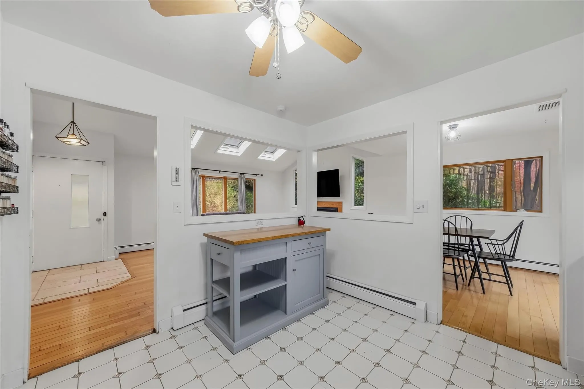 127 Croton Avenue, Cortlandt, NY, 3 Bedrooms Bedrooms, 10 Rooms Rooms,2 BathroomsBathrooms,Residential,For Rent,Croton,0,1063404 127 Croton Avenue, Cortlandt, NY, 3 Bedrooms Bedrooms, 10 Rooms Rooms,2 BathroomsBathrooms,Residential,For Rent,Croton,0,1063404