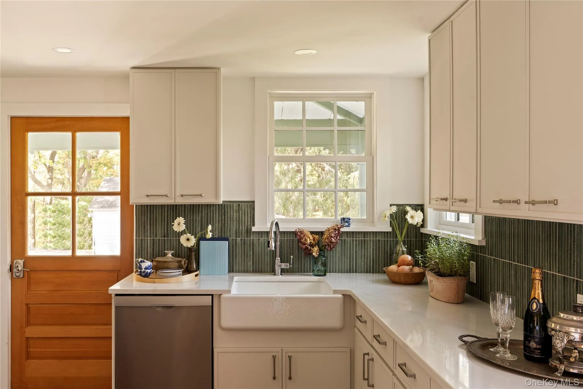 23 Frog Alley, Chatham, NY, 3 Bedrooms Bedrooms, 9 Rooms Rooms,2 BathroomsBathrooms,Residential,For Rent,Frog,0,1063409 23 Frog Alley, Chatham, NY, 3 Bedrooms Bedrooms, 9 Rooms Rooms,2 BathroomsBathrooms,Residential,For Rent,Frog,0,1063409