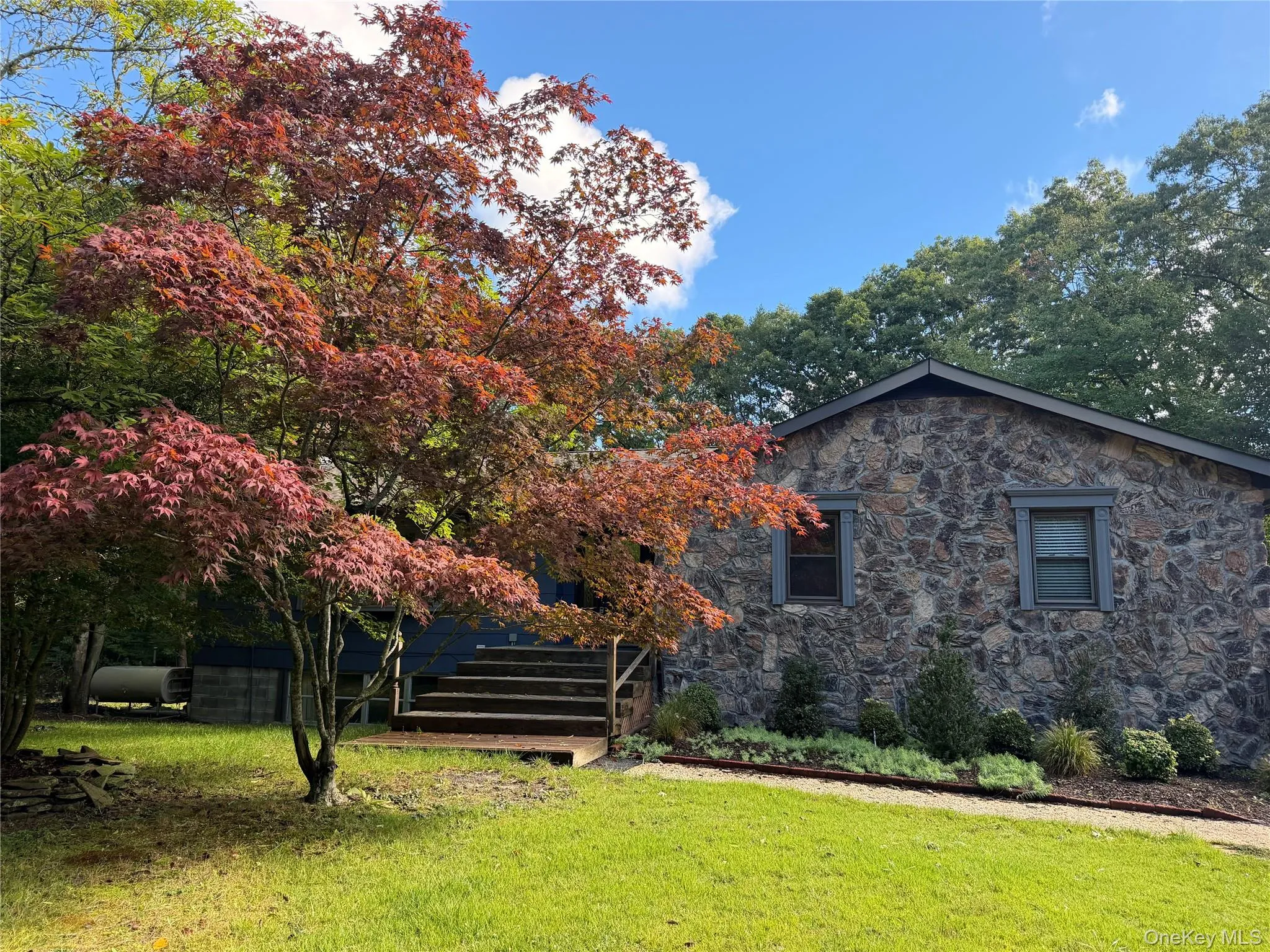 620 Pleasure Drive, Southampton, NY, 3 Bedrooms Bedrooms, 9 Rooms Rooms,3 BathroomsBathrooms,Residential,For Rent,Pleasure,0,1063414 620 Pleasure Drive, Southampton, NY, 3 Bedrooms Bedrooms, 9 Rooms Rooms,3 BathroomsBathrooms,Residential,For Rent,Pleasure,0,1063414