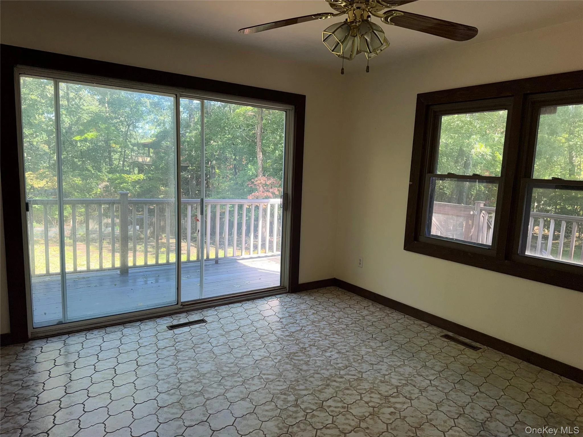 620 Pleasure Drive, Southampton, NY, 3 Bedrooms Bedrooms, 9 Rooms Rooms,3 BathroomsBathrooms,Residential,For Rent,Pleasure,0,1063414 620 Pleasure Drive, Southampton, NY, 3 Bedrooms Bedrooms, 9 Rooms Rooms,3 BathroomsBathrooms,Residential,For Rent,Pleasure,0,1063414
