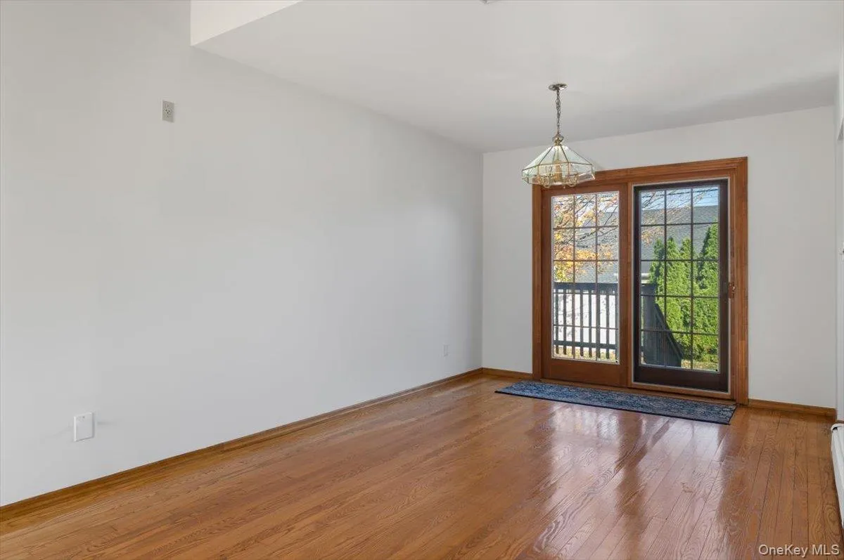 3757 Jules Lane, Hempstead, NY, 3 Bedrooms Bedrooms, 7 Rooms Rooms,3 BathroomsBathrooms,Residential,For Rent,Jules,0,1063416 3757 Jules Lane, Hempstead, NY, 3 Bedrooms Bedrooms, 7 Rooms Rooms,3 BathroomsBathrooms,Residential,For Rent,Jules,0,1063416