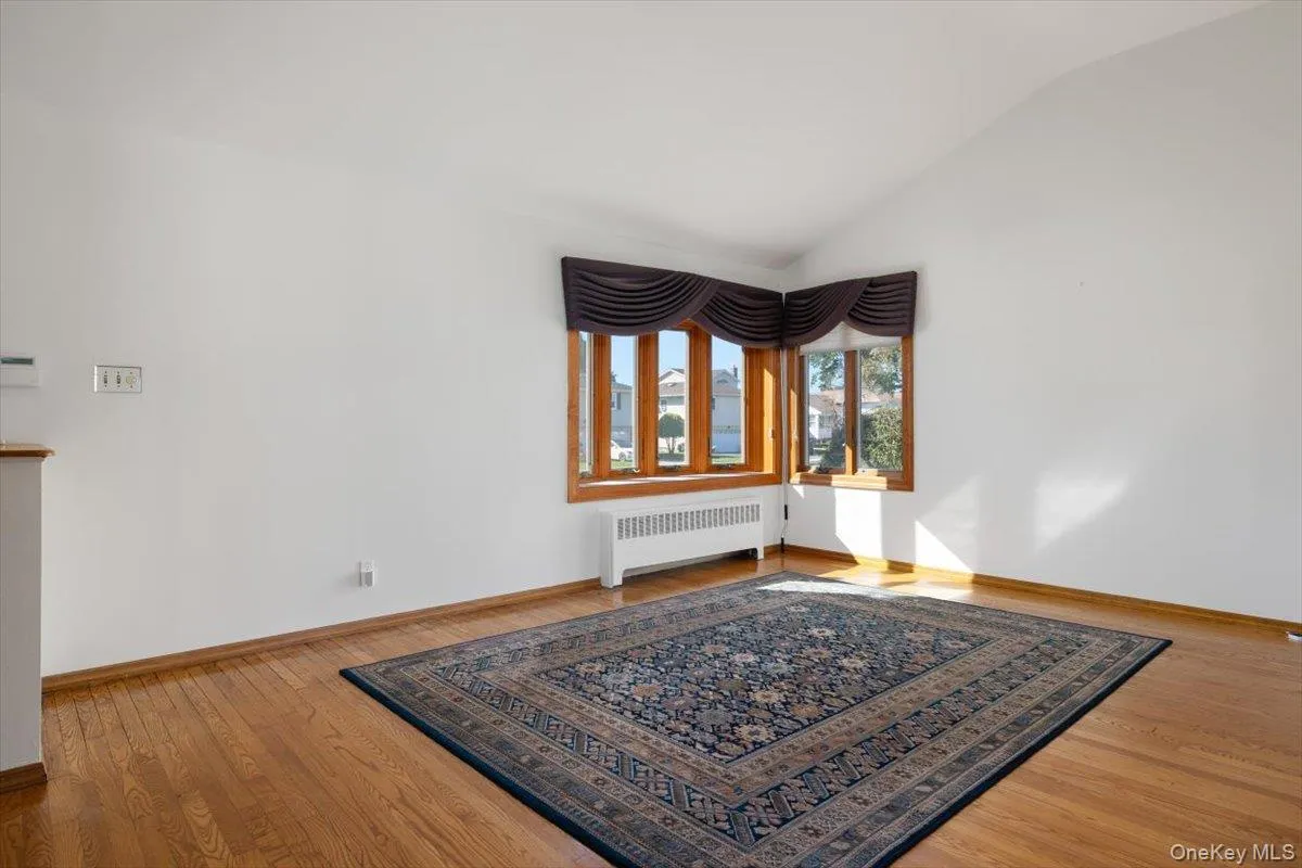 3757 Jules Lane, Hempstead, NY, 3 Bedrooms Bedrooms, 7 Rooms Rooms,3 BathroomsBathrooms,Residential,For Rent,Jules,0,1063416 3757 Jules Lane, Hempstead, NY, 3 Bedrooms Bedrooms, 7 Rooms Rooms,3 BathroomsBathrooms,Residential,For Rent,Jules,0,1063416