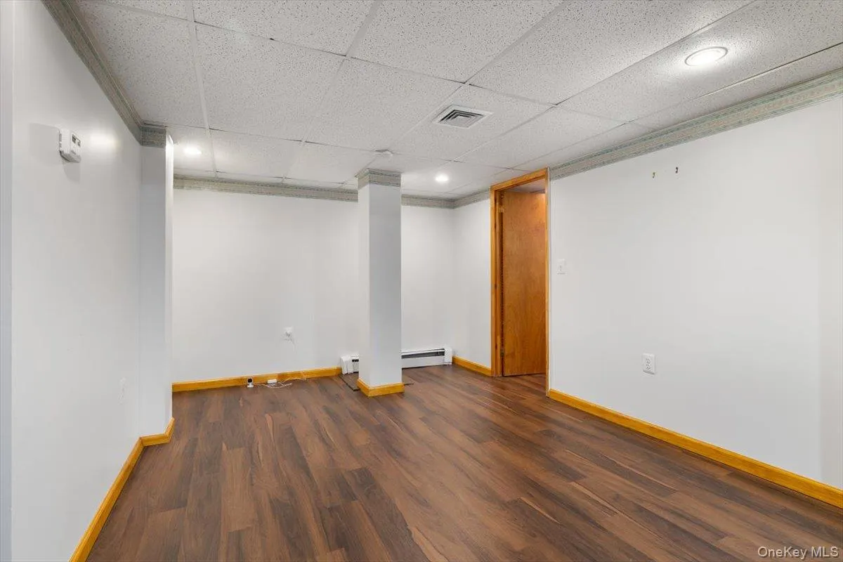 3757 Jules Lane, Hempstead, NY, 3 Bedrooms Bedrooms, 7 Rooms Rooms,3 BathroomsBathrooms,Residential,For Rent,Jules,0,1063416 3757 Jules Lane, Hempstead, NY, 3 Bedrooms Bedrooms, 7 Rooms Rooms,3 BathroomsBathrooms,Residential,For Rent,Jules,0,1063416